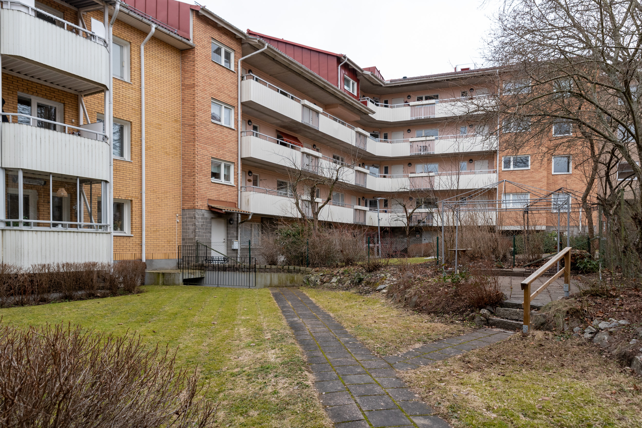 Bostadsbild från Norra Floragatan 23A, Såld i Oxbacken, Västerås