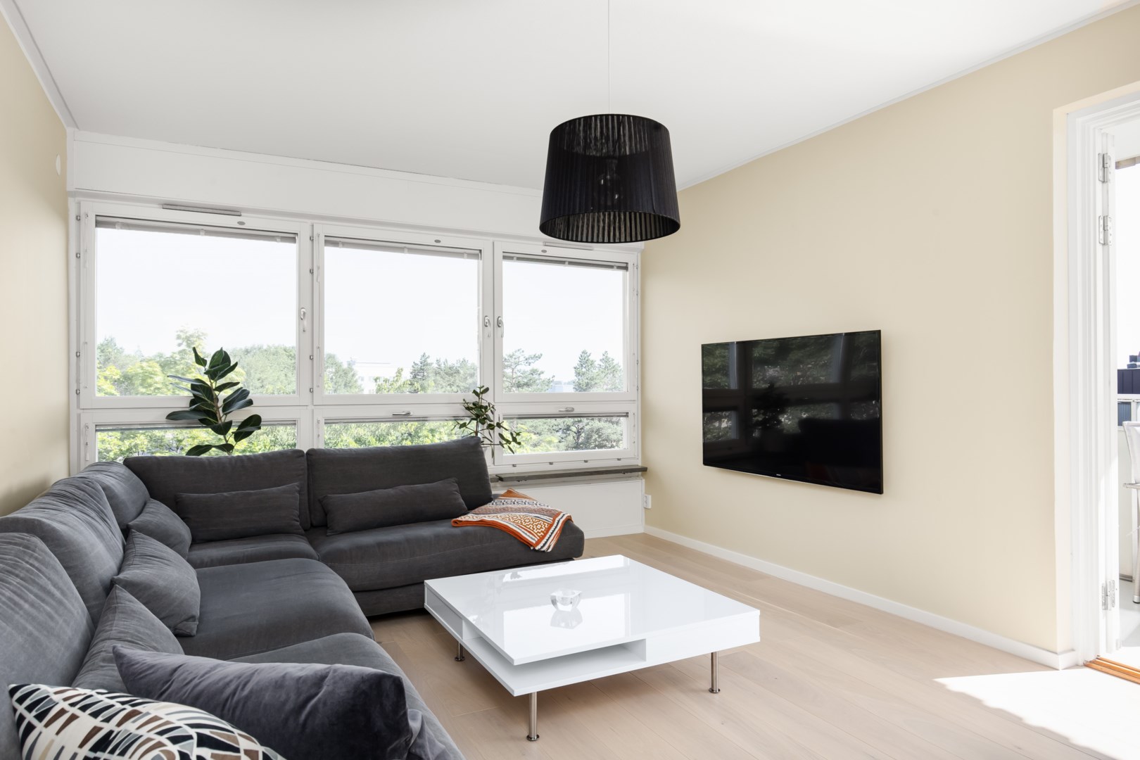 Bostadsbild från Edinsvägen 11, Såld i Ektorp, Nacka