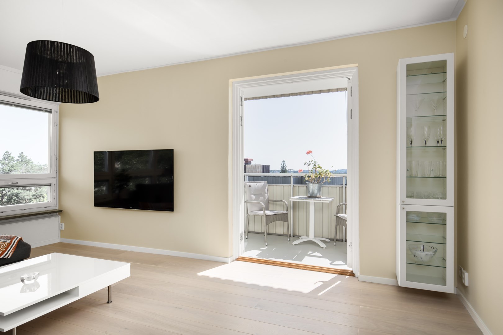 Bostadsbild från Edinsvägen 11, Såld i Ektorp, Nacka