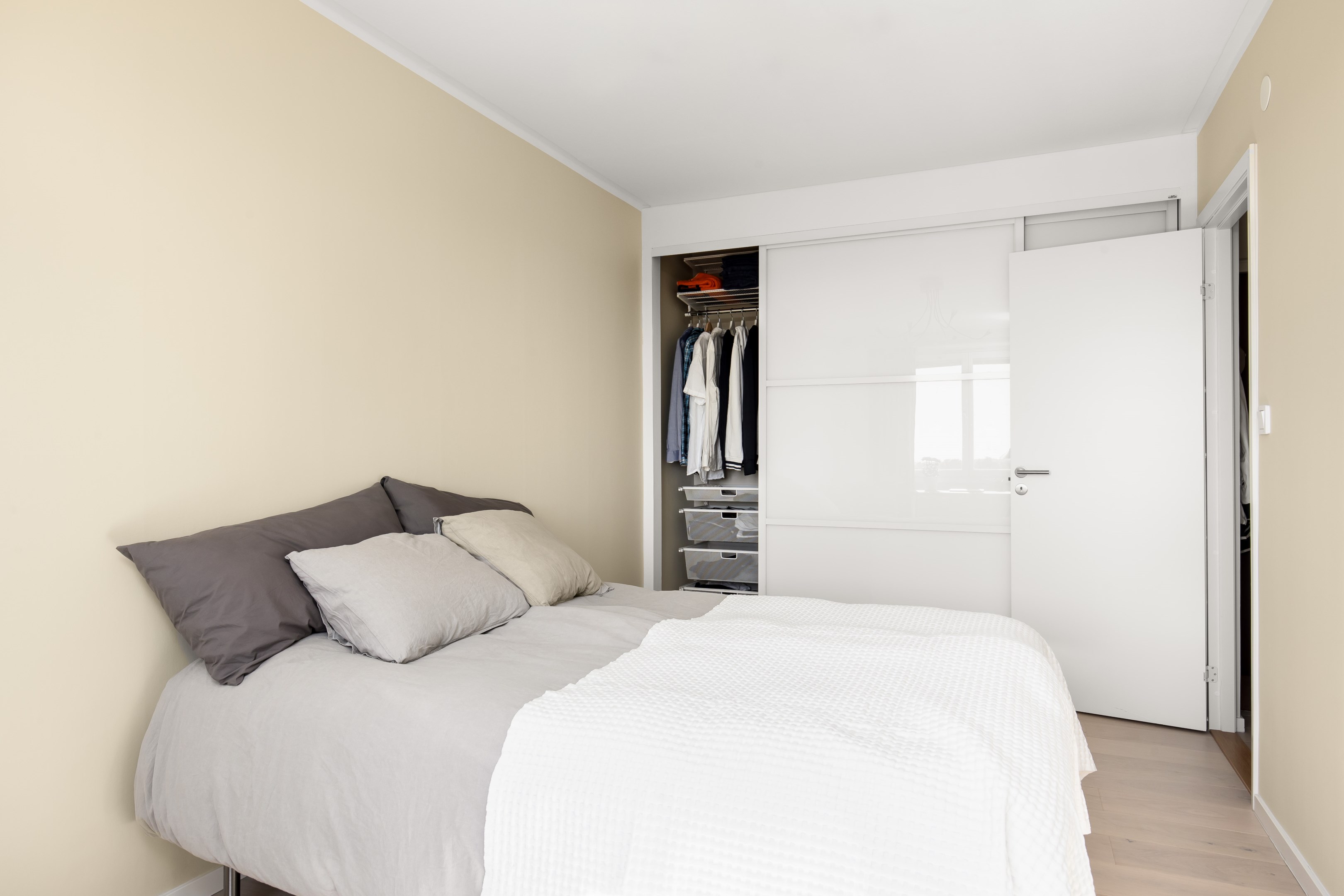 Bostadsbild från Edinsvägen 11, Såld i Ektorp, Nacka