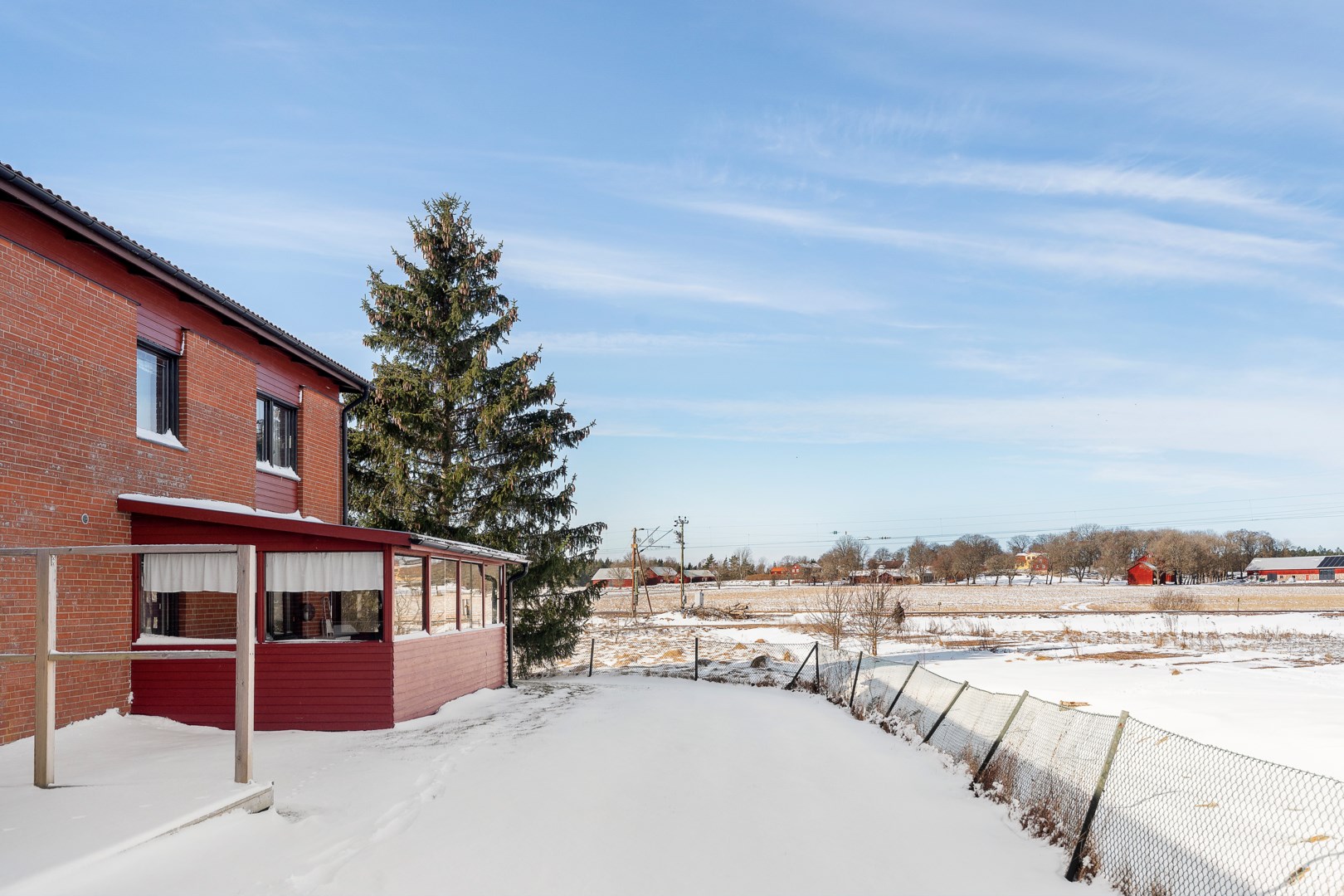 Bostadsbild från Vangsbyvägen 118, Såld i Vänge, Uppsala