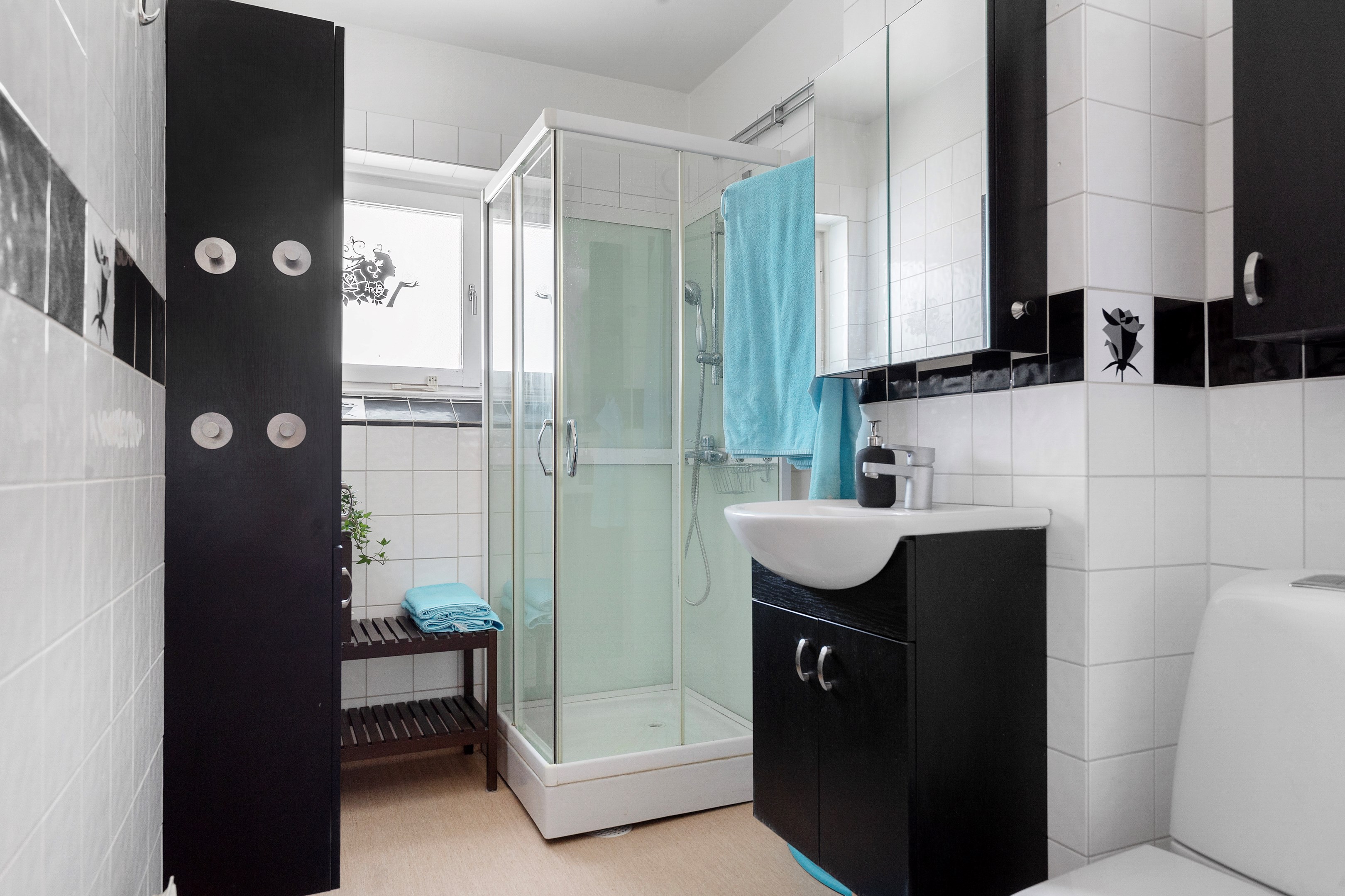 Bostadsbild från Vangsbyvägen 118, Såld i Vänge, Uppsala