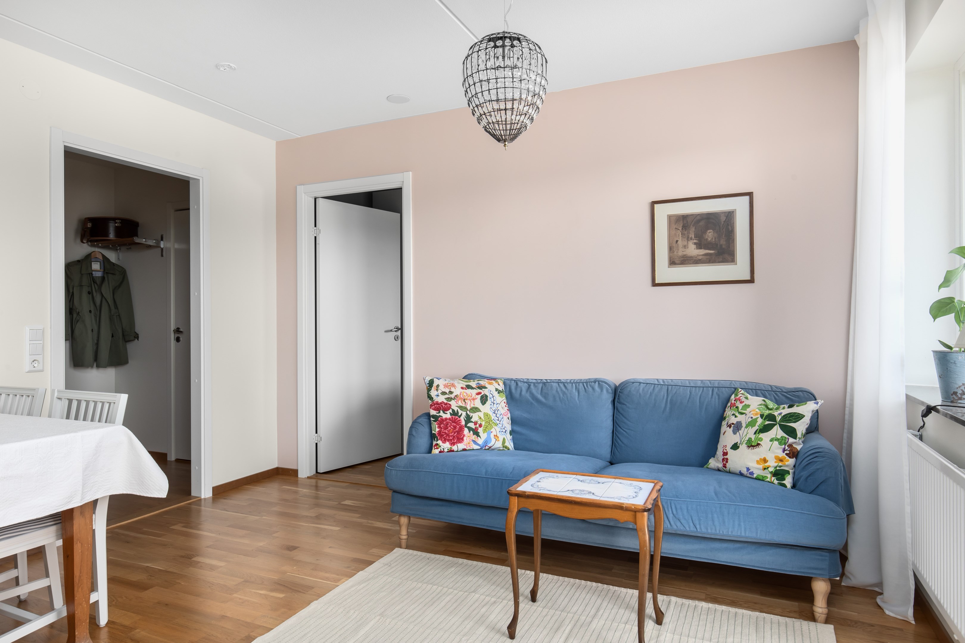 Bostadsbild från Hedenströms väg 15, 2 tr, Såld i Tollare, Nacka