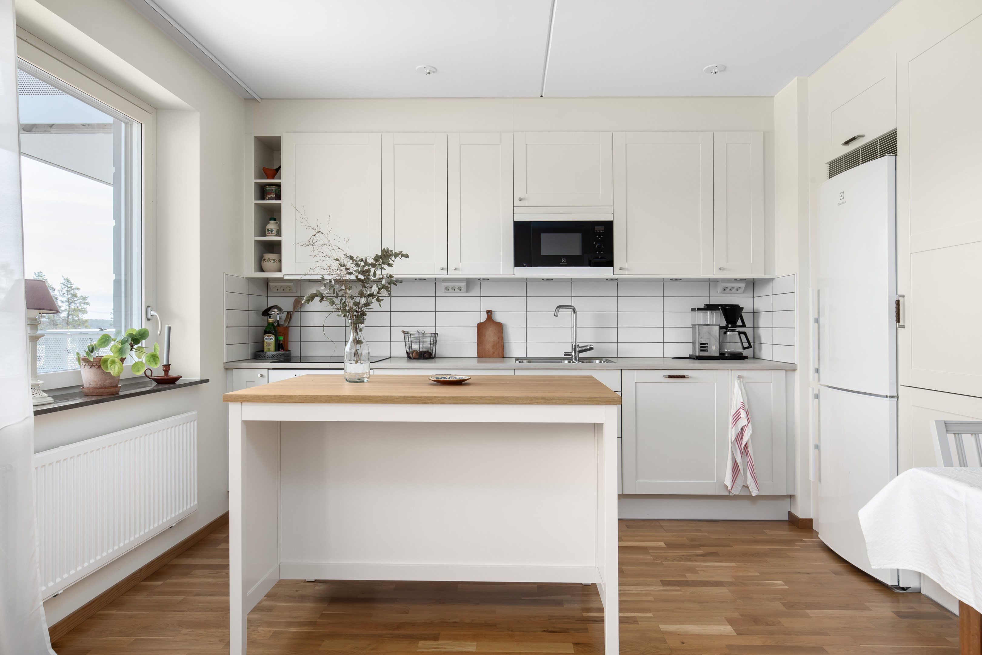 Bostadsbild från Hedenströms väg 15, 2 tr, Såld i Tollare, Nacka