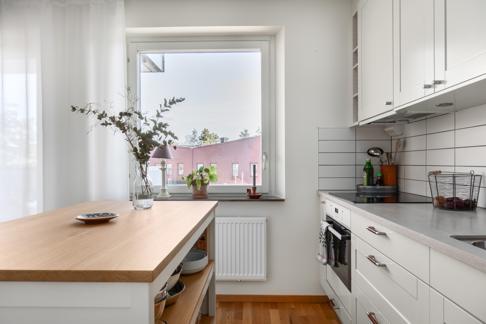 Bostadsbild från Hedenströms väg 15, 2 tr, Såld i Tollare, Nacka