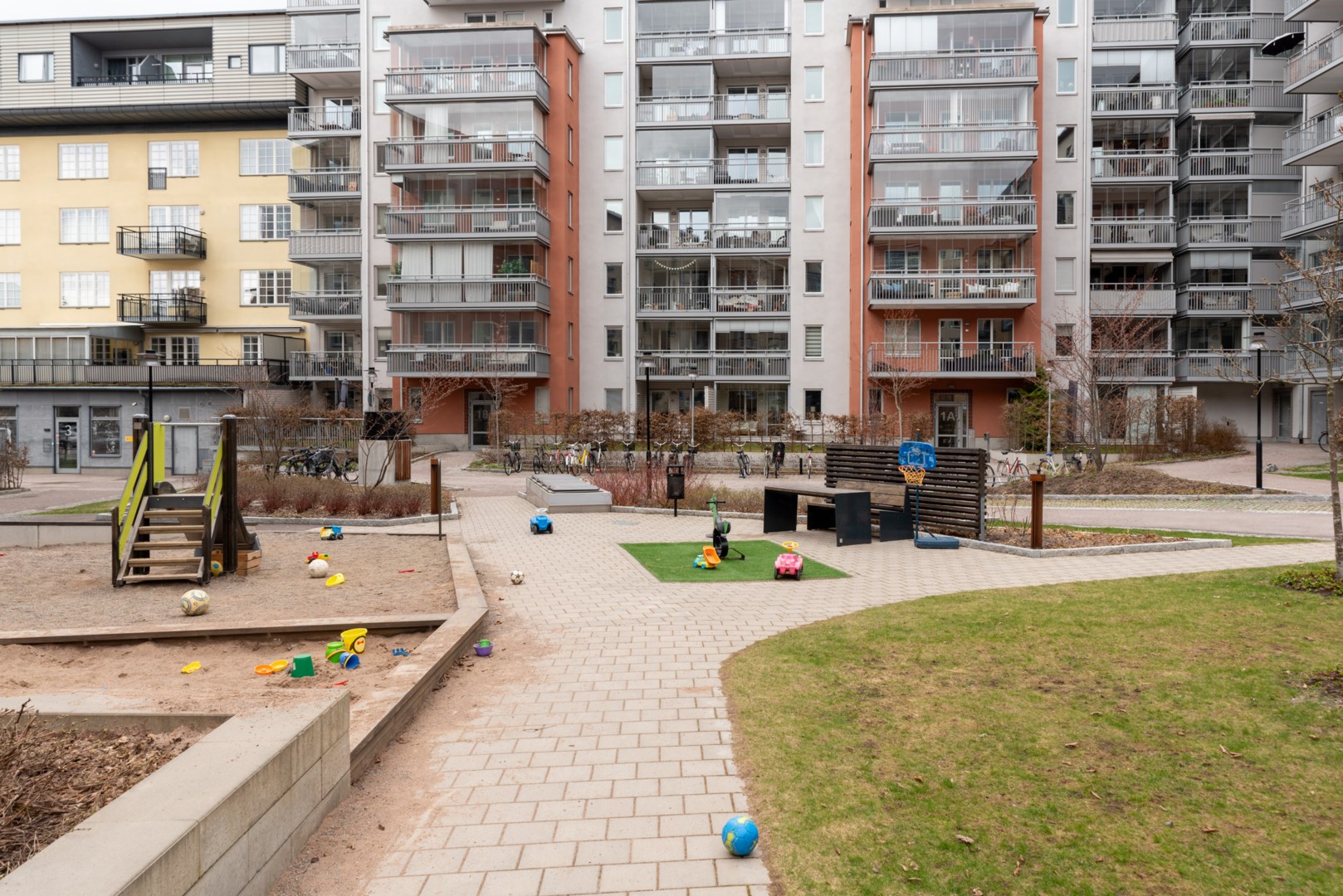 Bostadsbild från Södra Ringvägen 2F, Såld i Östermalm, Västerås