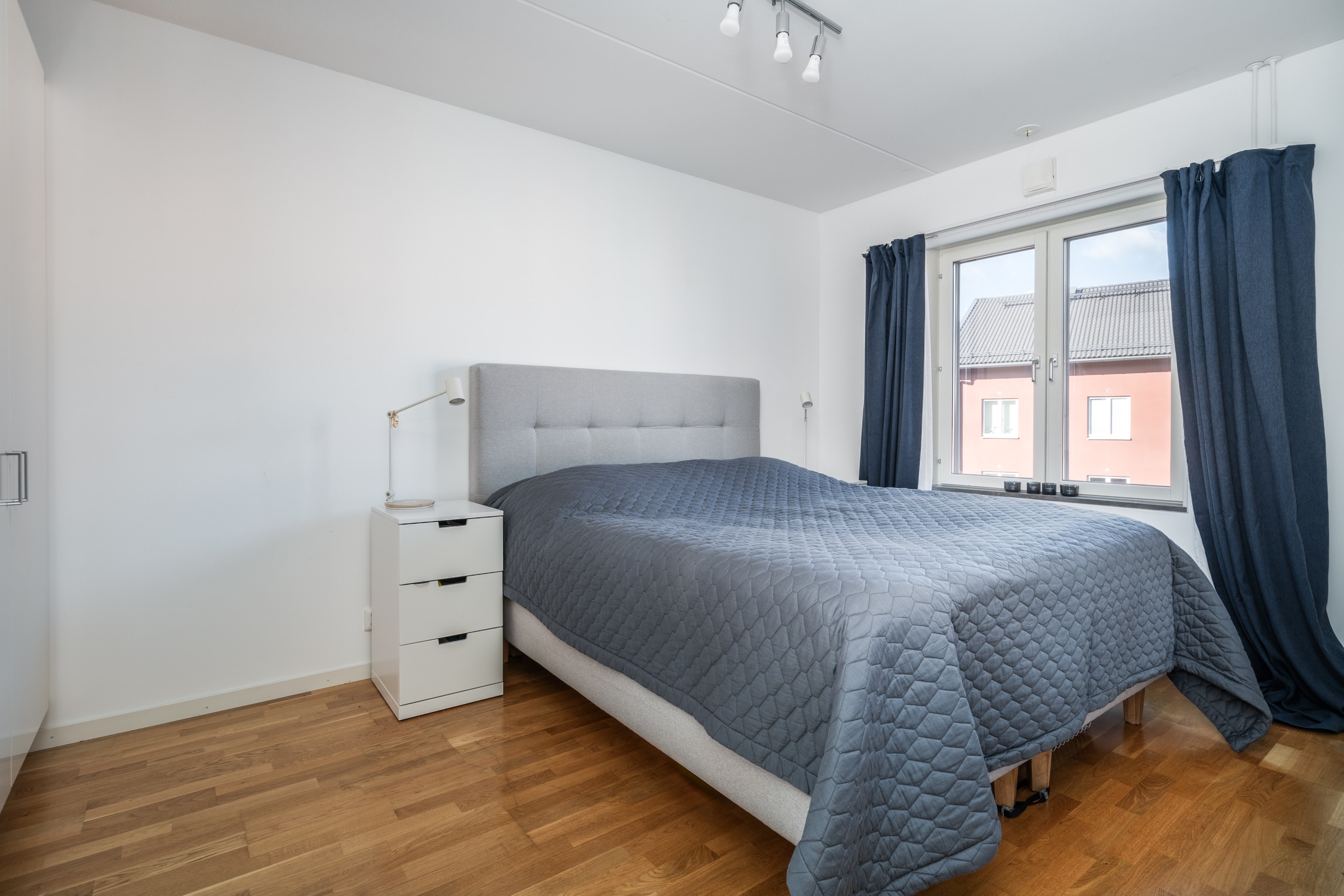 Bostadsbild från Melongatan 10, Såld i Hässelby Strand, Stockholm