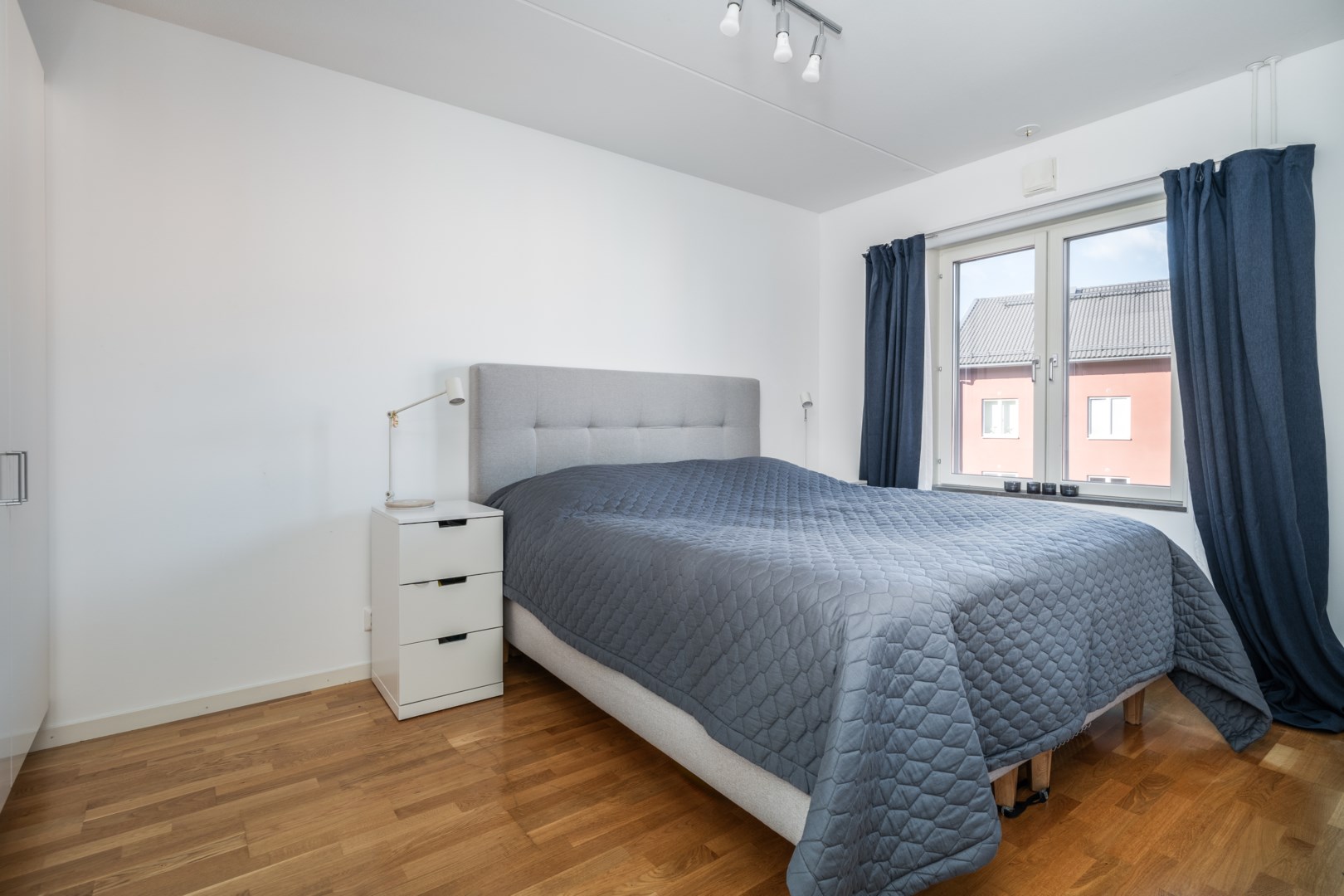 Bostadsbild från Melongatan 10, Såld i Hässelby Strand, Stockholm