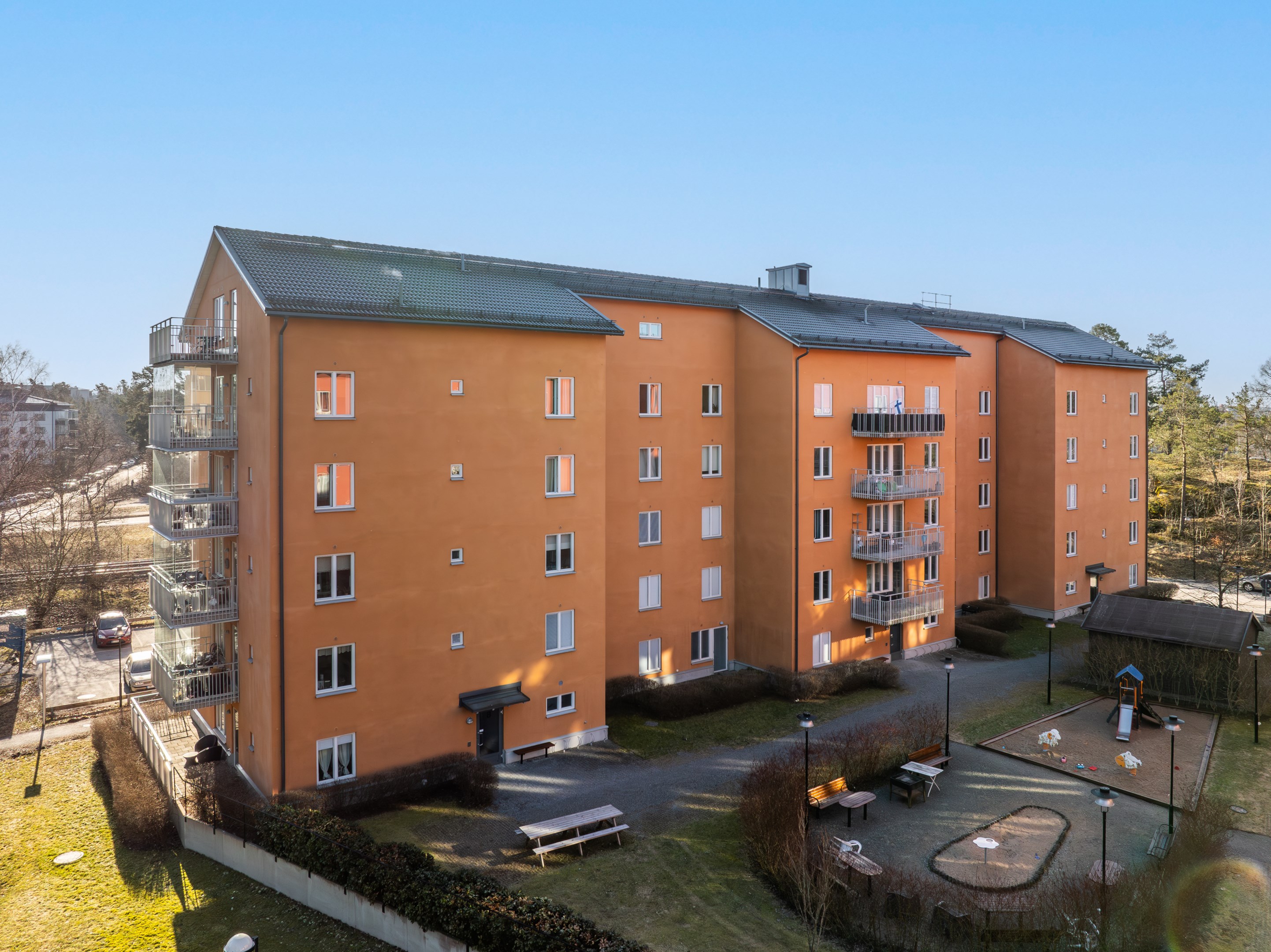 Bostadsbild från Melongatan 10, Såld i Hässelby Strand, Stockholm