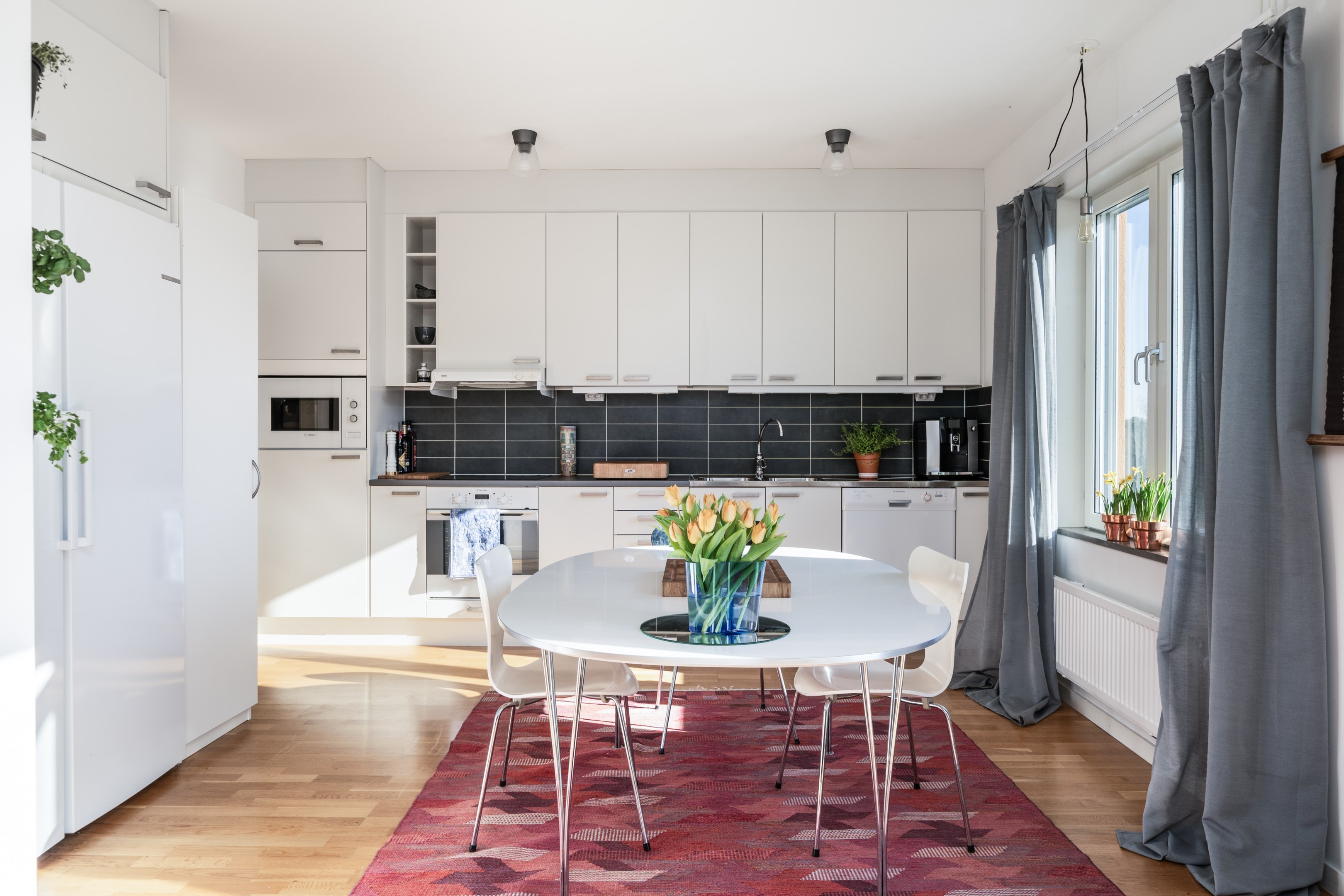 Bostadsbild från Melongatan 10, Såld i Hässelby Strand, Stockholm