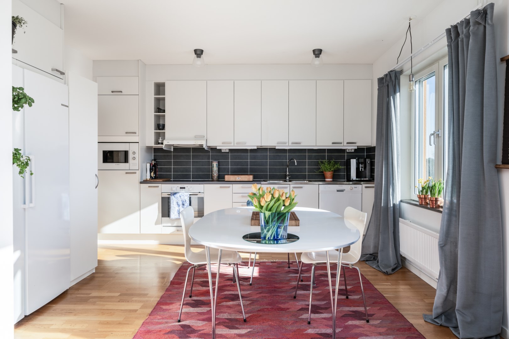 Bostadsbild från Melongatan 10, Såld i Hässelby Strand, Stockholm