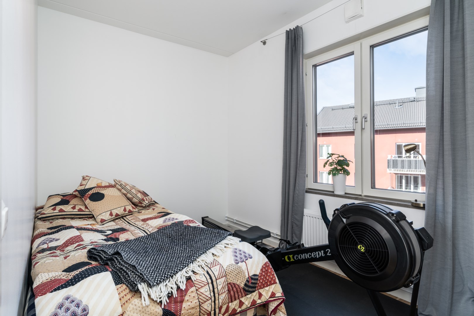 Bostadsbild från Melongatan 10, Såld i Hässelby Strand, Stockholm