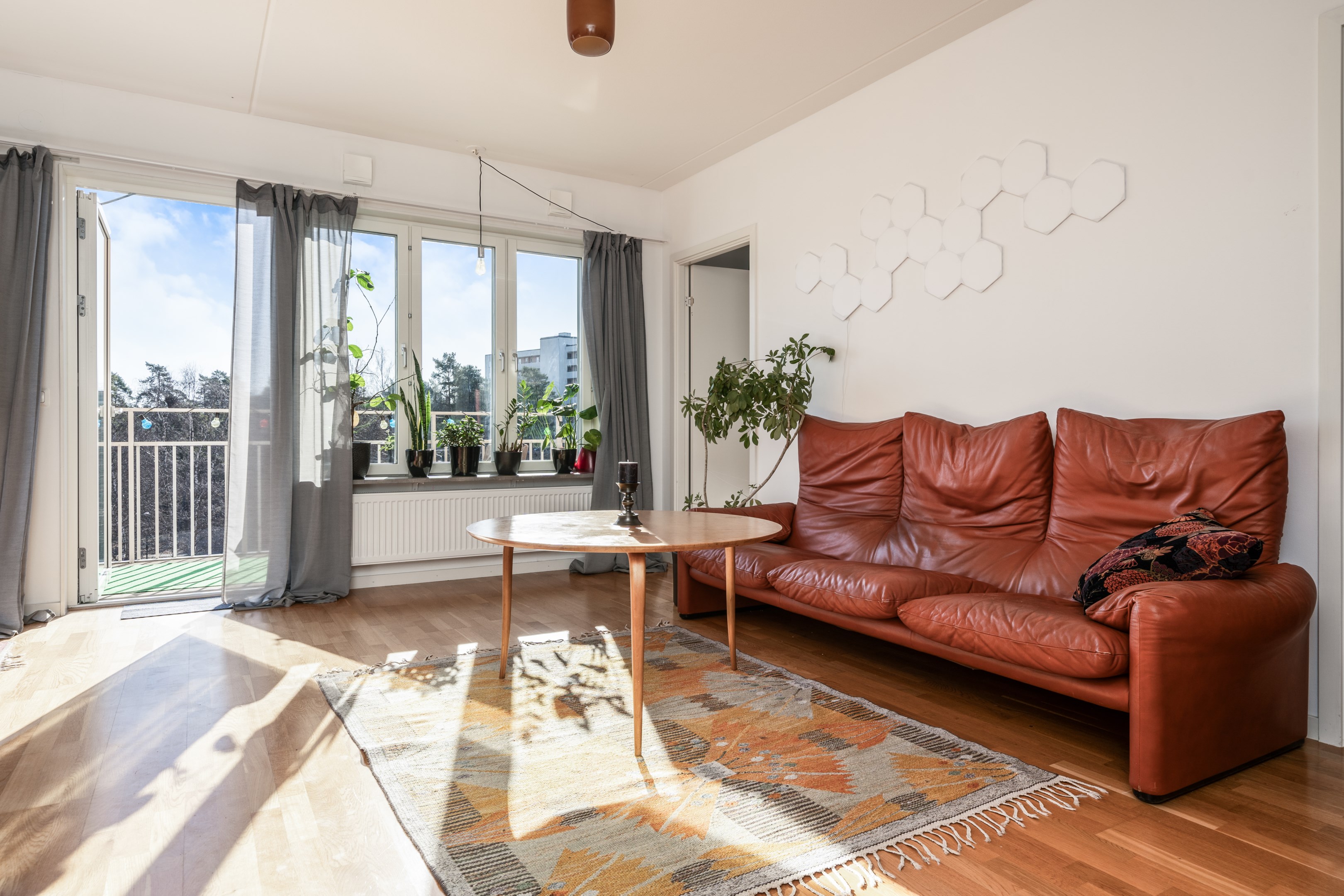 Bostadsbild från Melongatan 10, Såld i Hässelby Strand, Stockholm