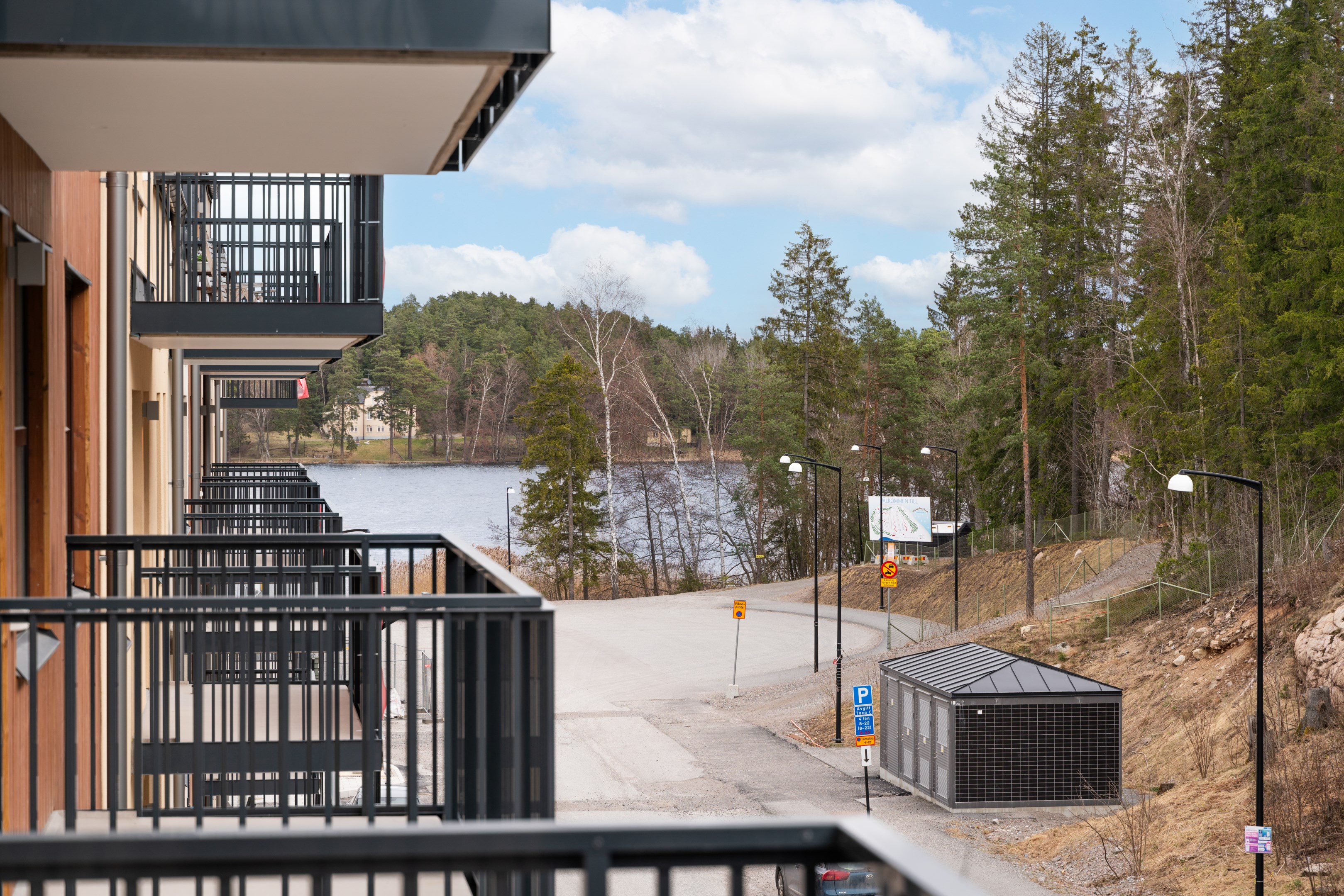 Bostadsbild från Slalomvägen 12, Såld i Väsjön, Sollentuna