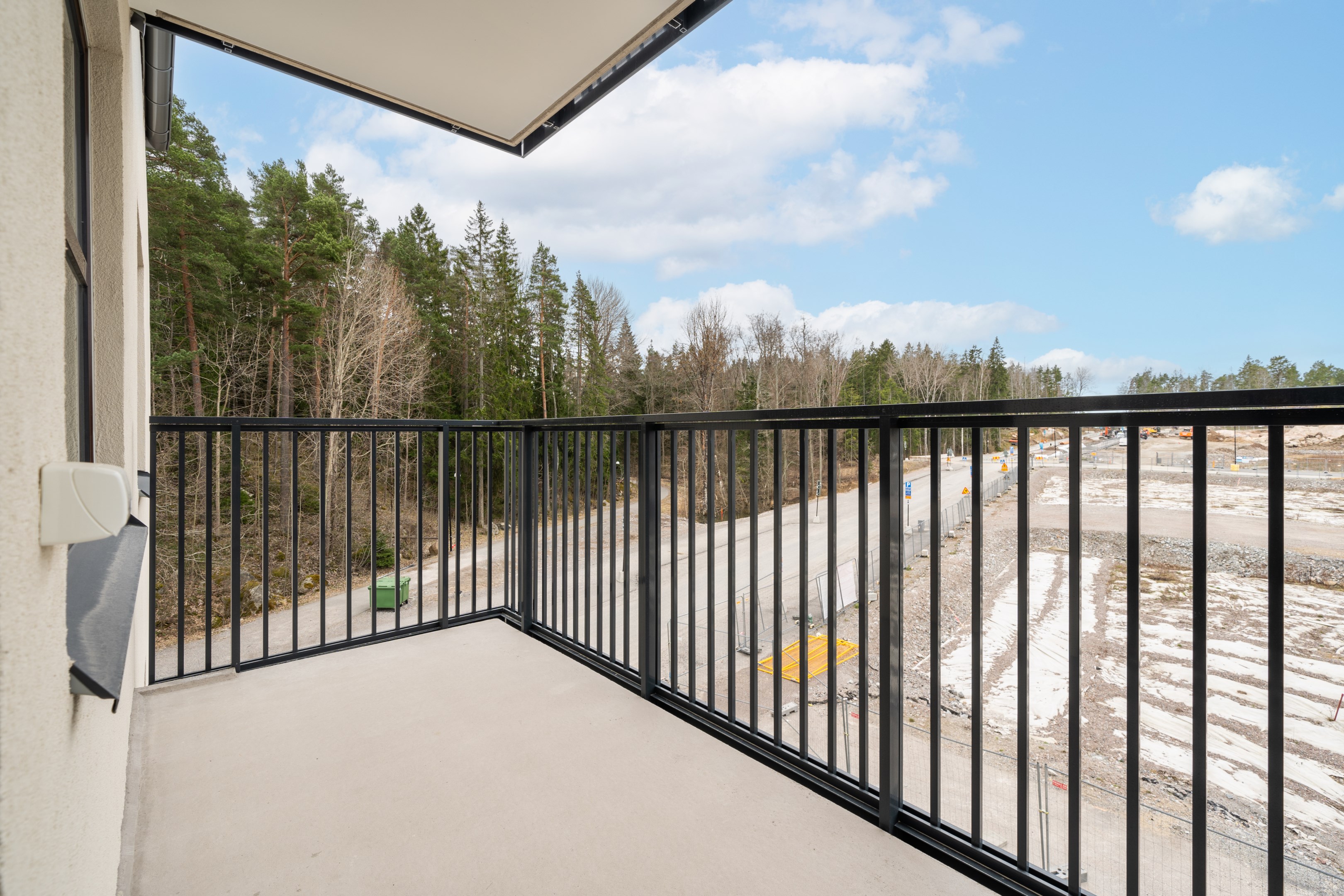 Bostadsbild från Slalomvägen 12, Såld i Väsjön, Sollentuna