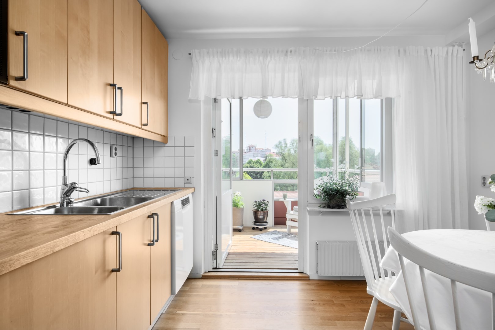 Bostadsbild från Landåvägen 45, 3/3tr, Såld i Jarlaberg, Nacka