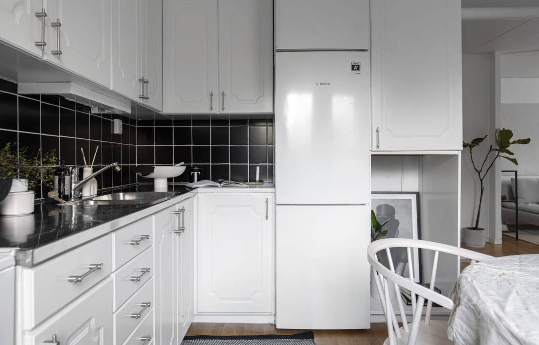 Bostadsbild från Skarpövägen 15, 1 tr, Såld i Västra Orminge, Nacka