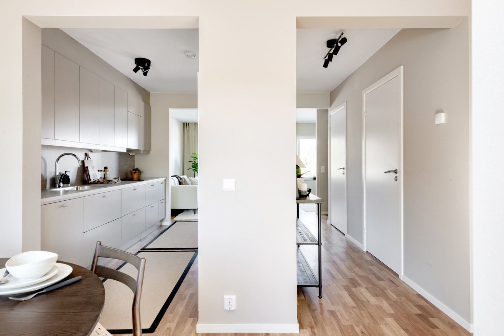 Bostadsbild från Snömolnsvägen 31, Såld i Fullerö, Uppsala