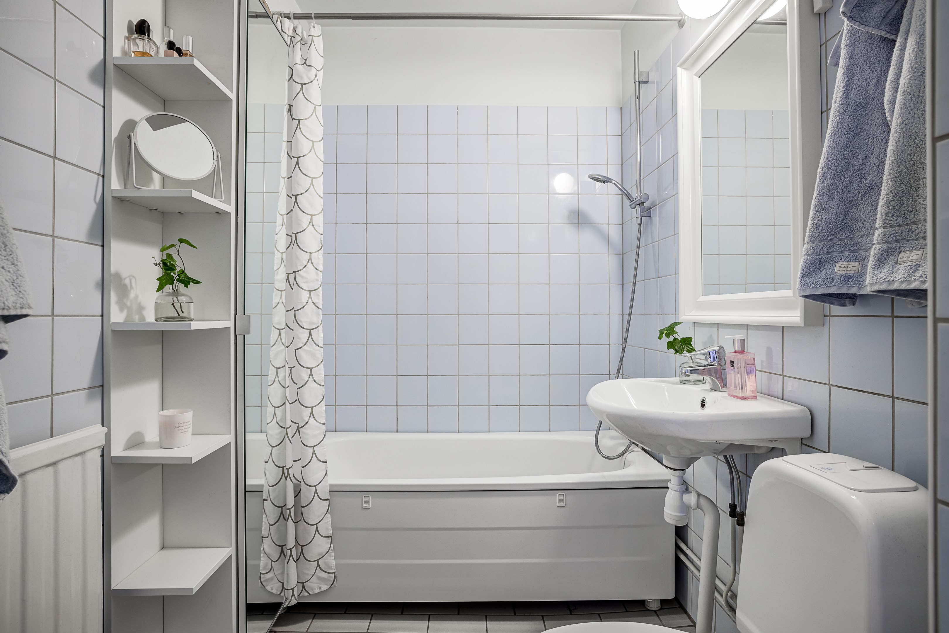 Bostadsbild från Hällbygatan 34 A, Såld i Luthagen, Uppsala