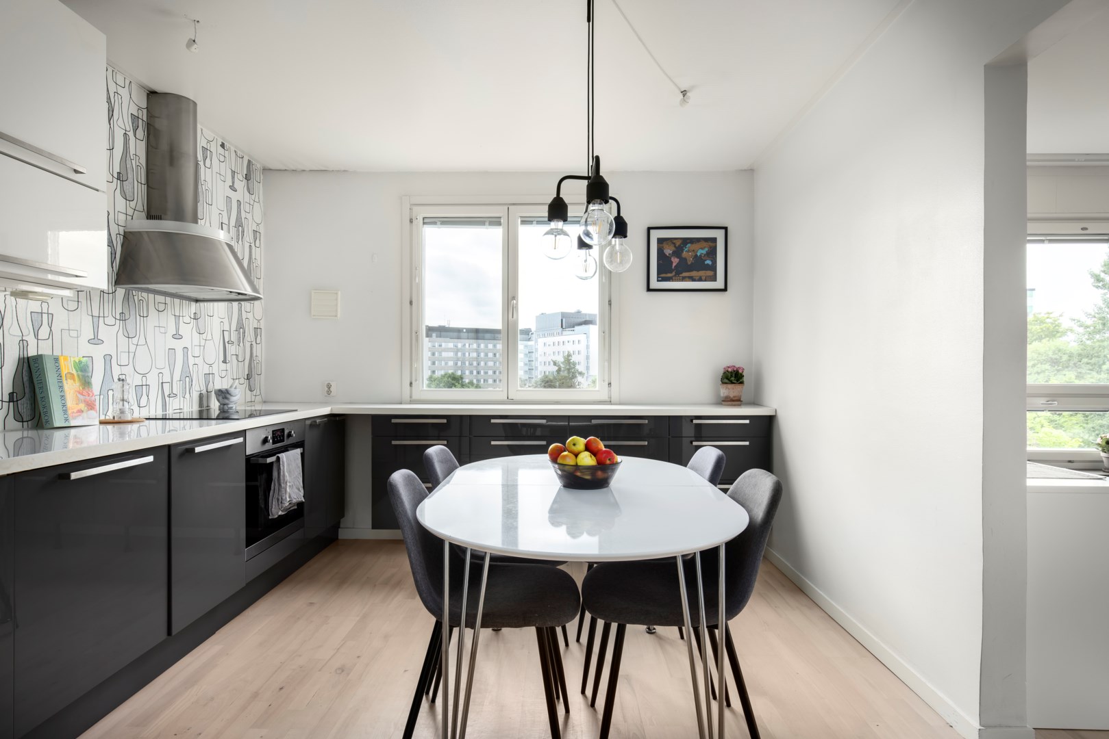 Bostadsbild från Edinsvägen 11, Såld i Ektorp, Nacka