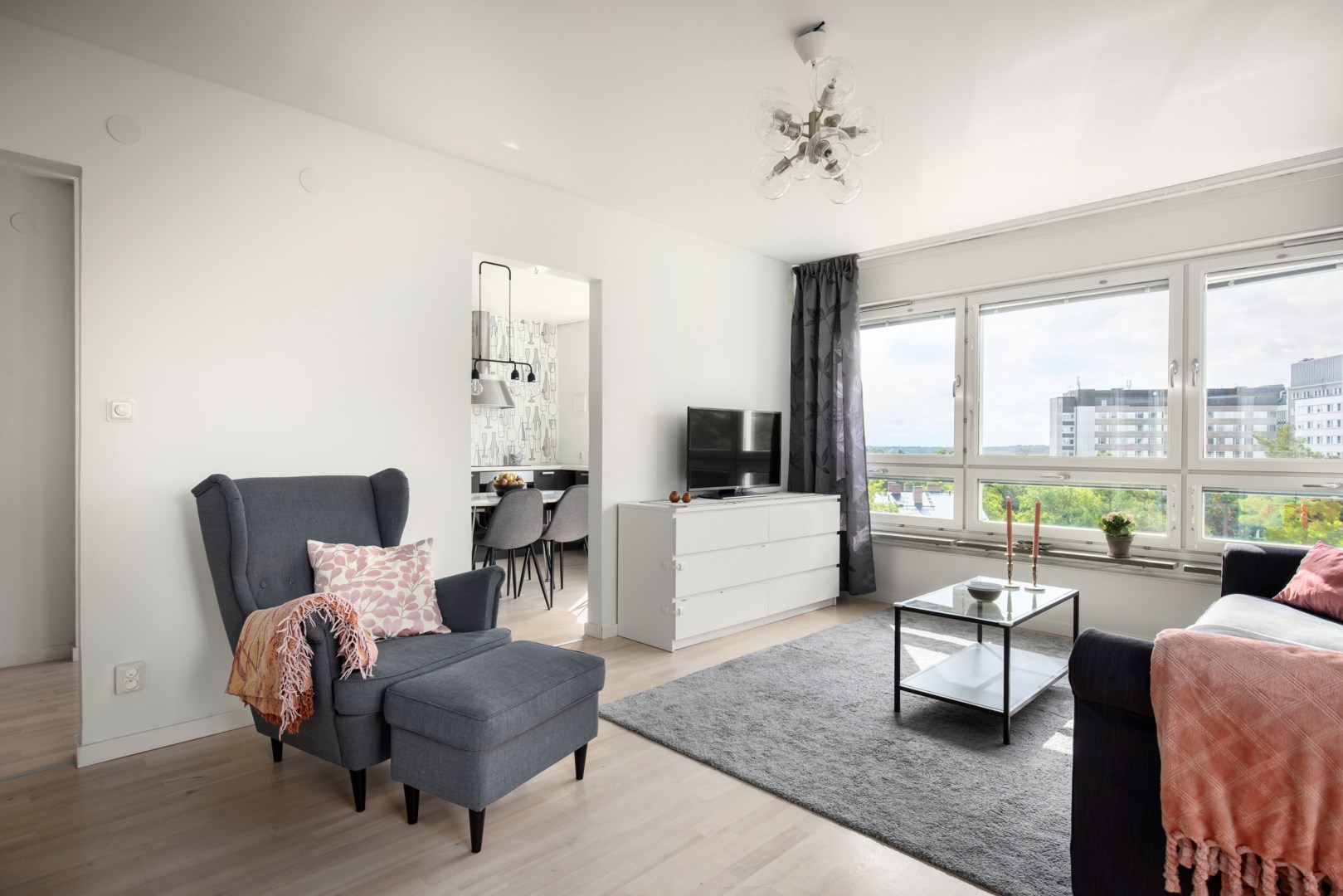 Bostadsbild från Edinsvägen 11, Såld i Ektorp, Nacka