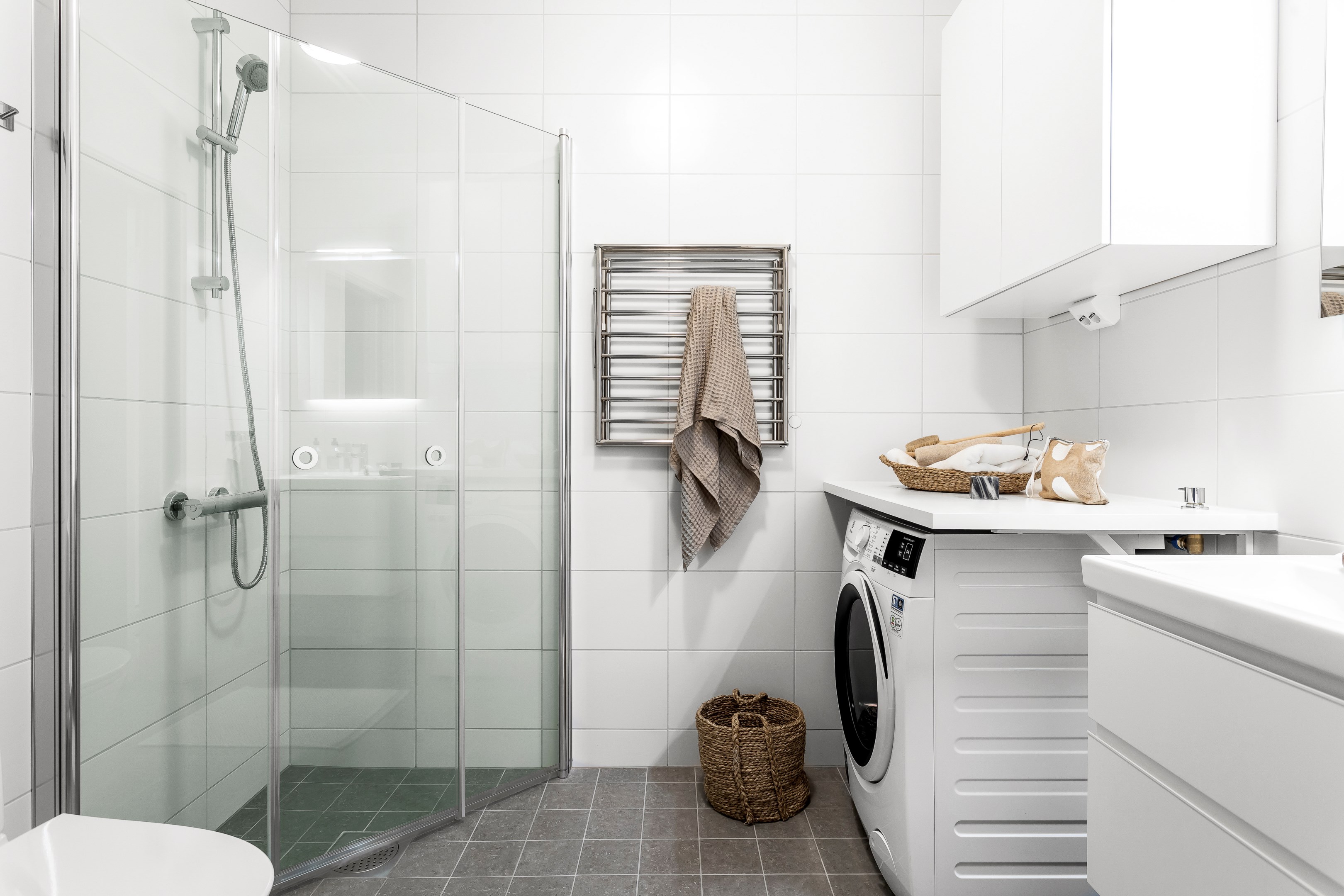 Bostadsbild från Gränby bilgata 28, Såld i Gränby, Uppsala