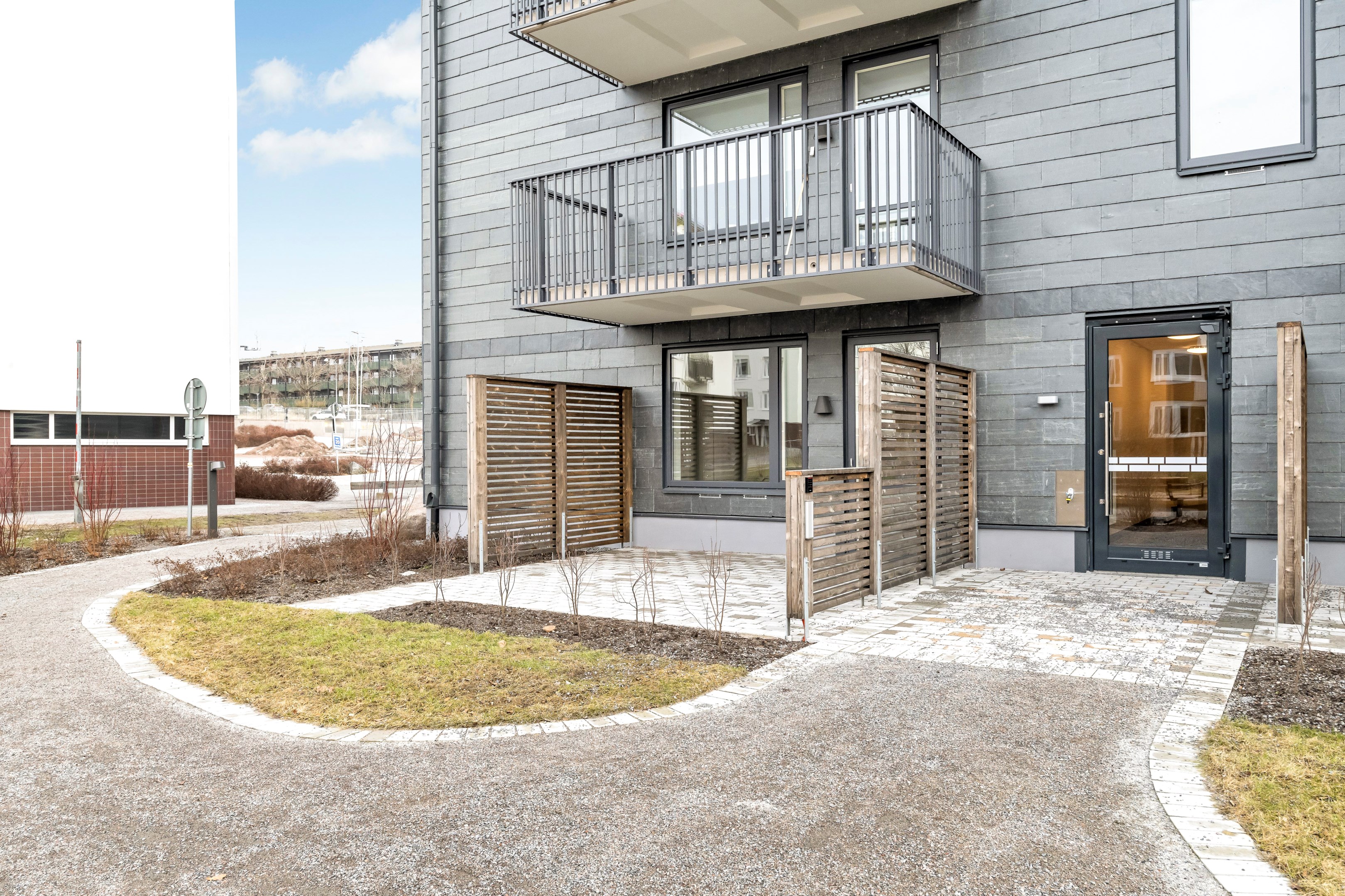 Bostadsbild från Gränby bilgata 28, Såld i Gränby, Uppsala