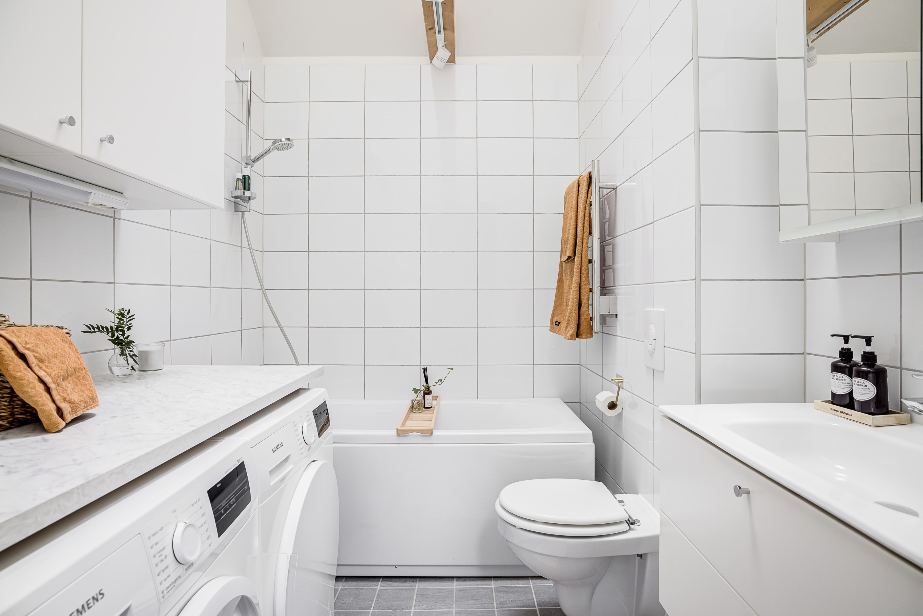 Bostadsbild från Stratusvägen 18, Såld i Fullerö, Uppsala