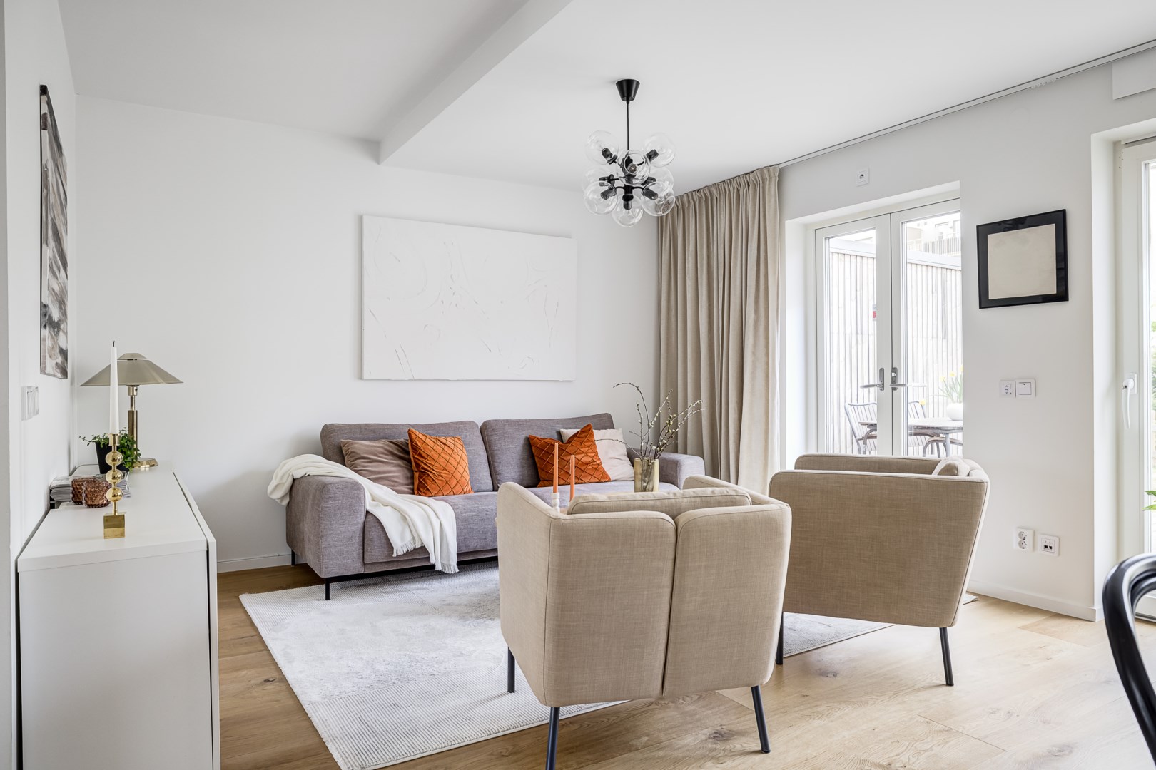 Bostadsbild från Stratusvägen 18, Såld i Fullerö, Uppsala