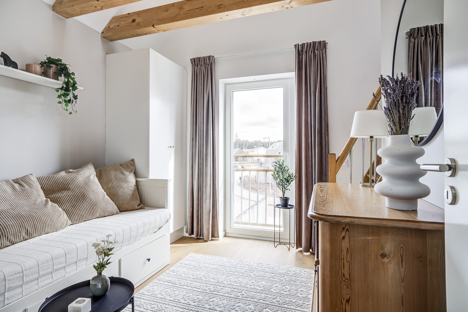 Bostadsbild från Stratusvägen 18, Såld i Fullerö, Uppsala