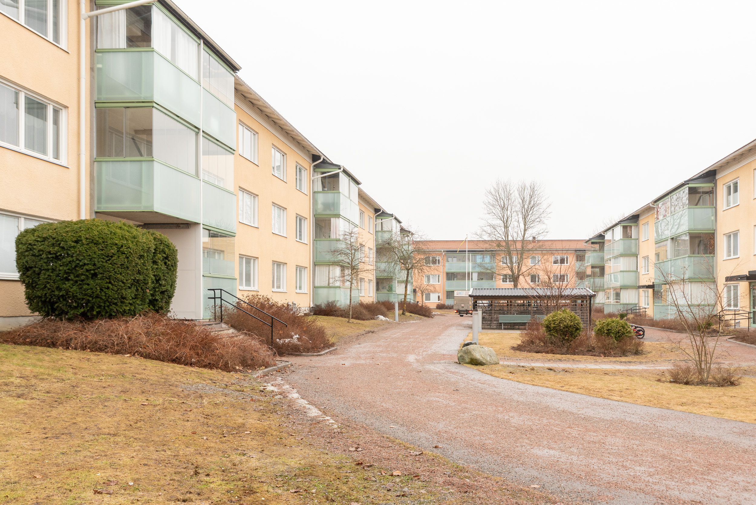 Bostadsbild från Flisavägen 38, Såld i Bjurhovda, Västerås