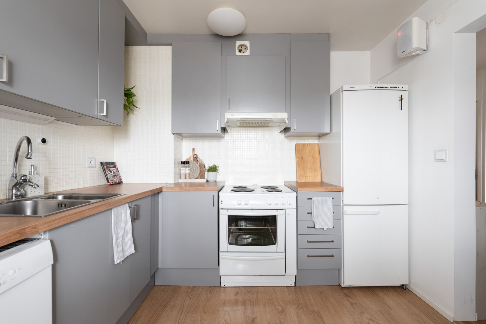 Bostadsbild från Flisavägen 38, Såld i Bjurhovda, Västerås