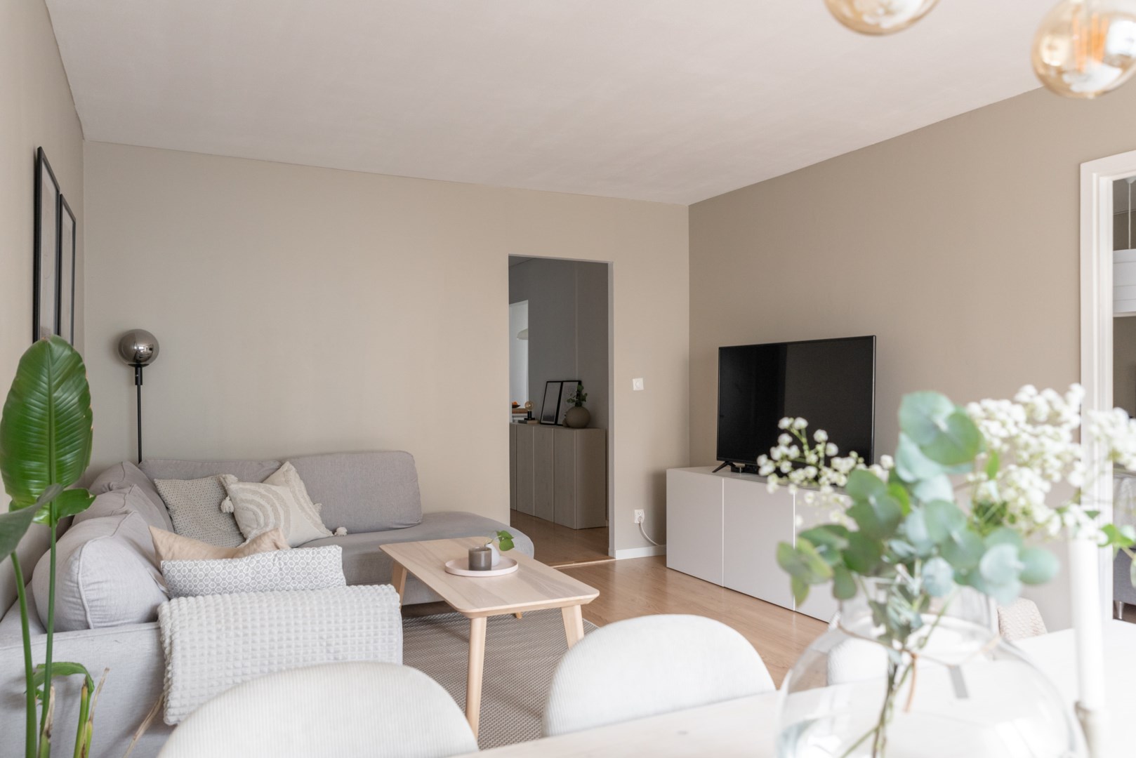 Bostadsbild från Flisavägen 38, Såld i Bjurhovda, Västerås