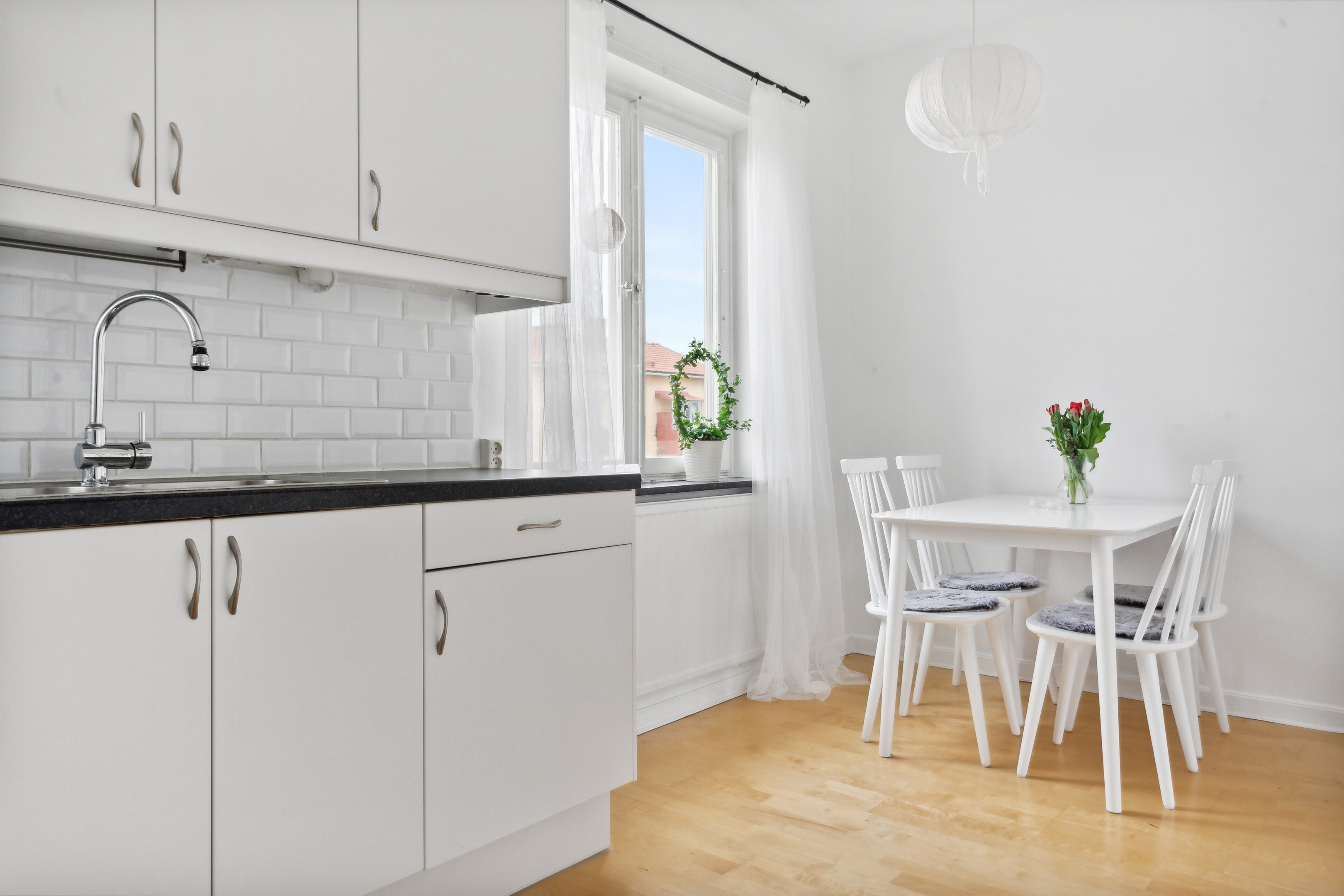 Bostadsbild från Kinnekullevägen 53, 2 tr, Såld i Bromma - Traneberg, Stockholm