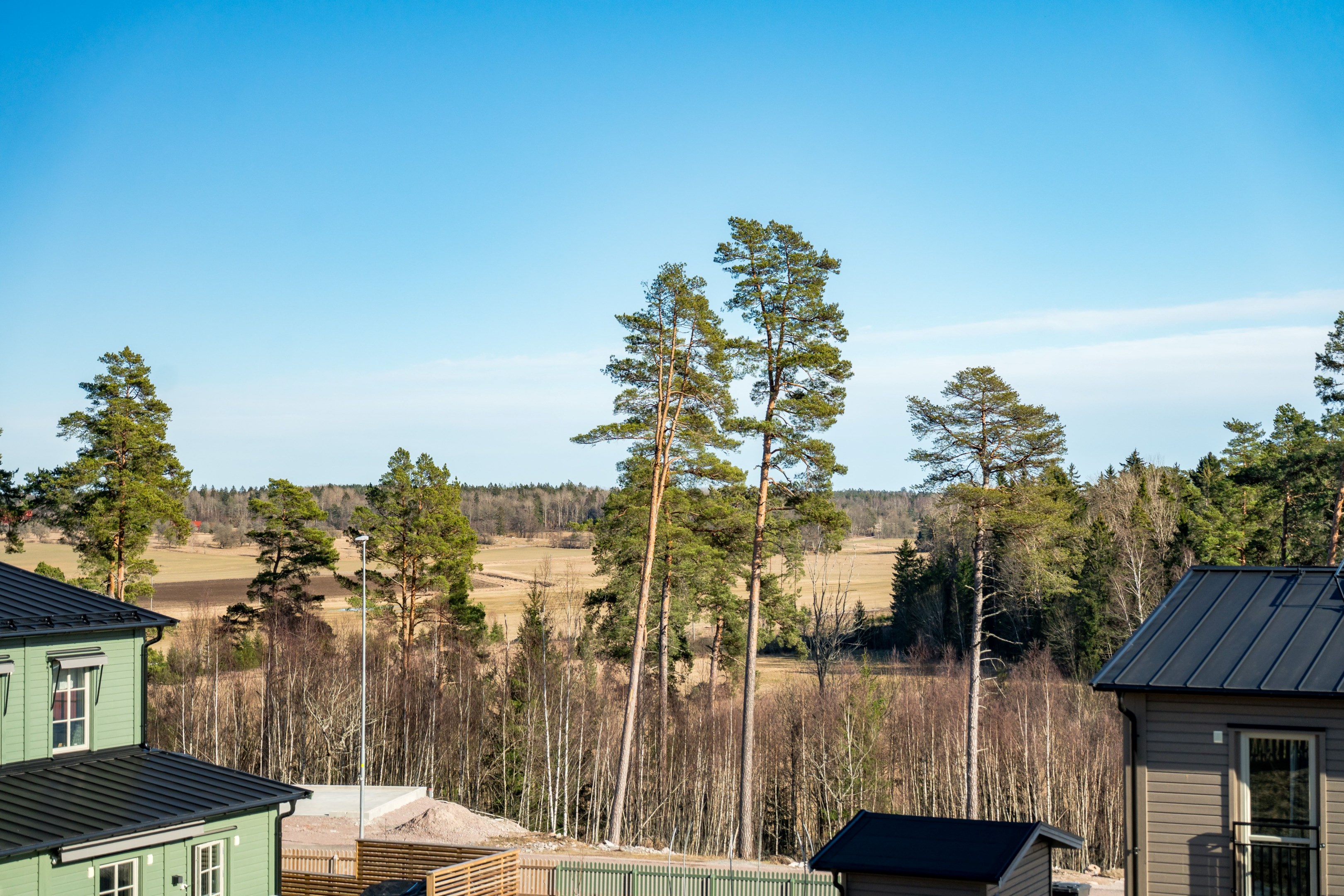 Bostadsbild från Poppelbladsvägen 13A, Till salu i Skölsta, Uppsala