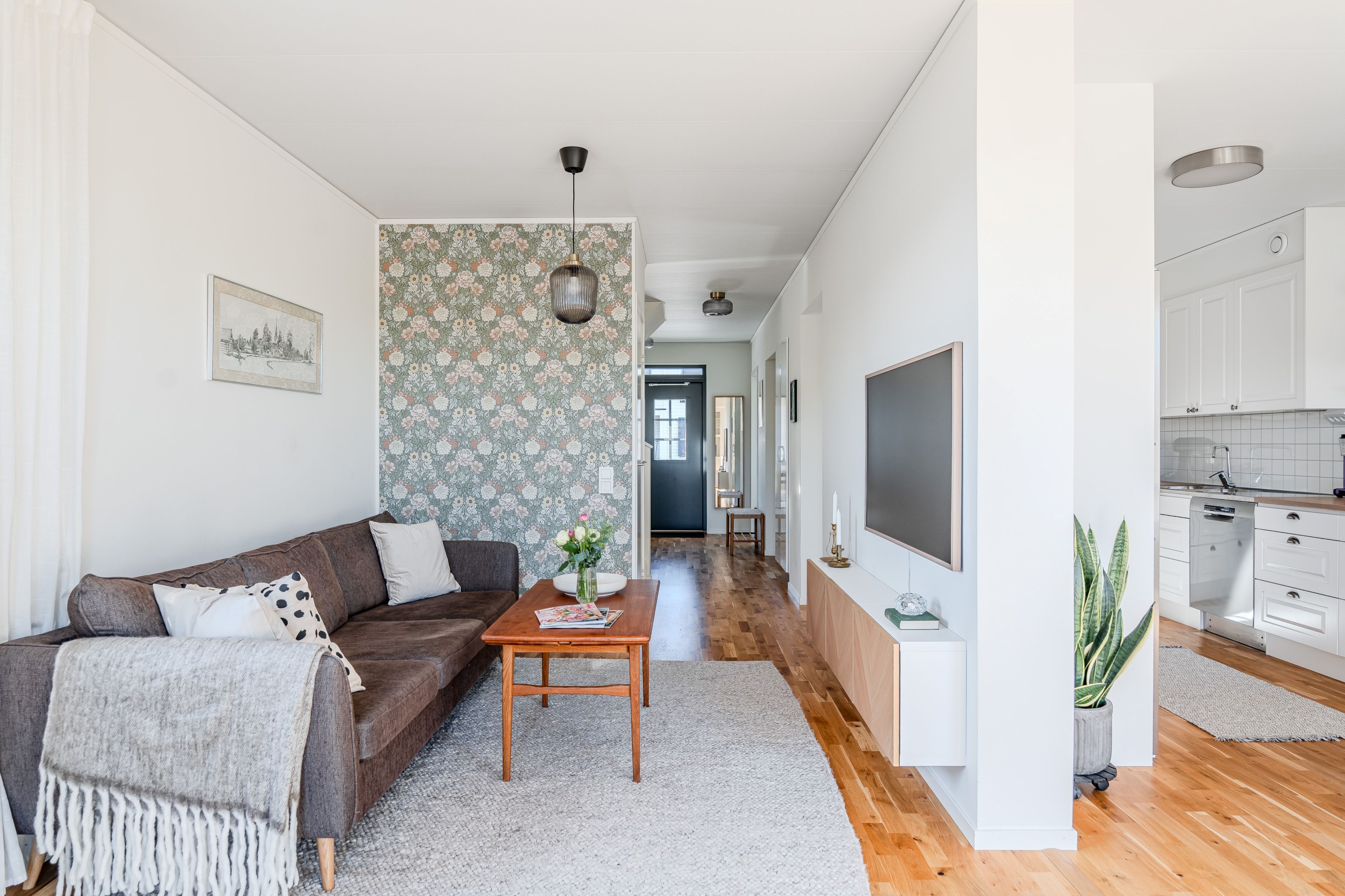 Bostadsbild från Poppelbladsvägen 13A, Till salu i Skölsta, Uppsala