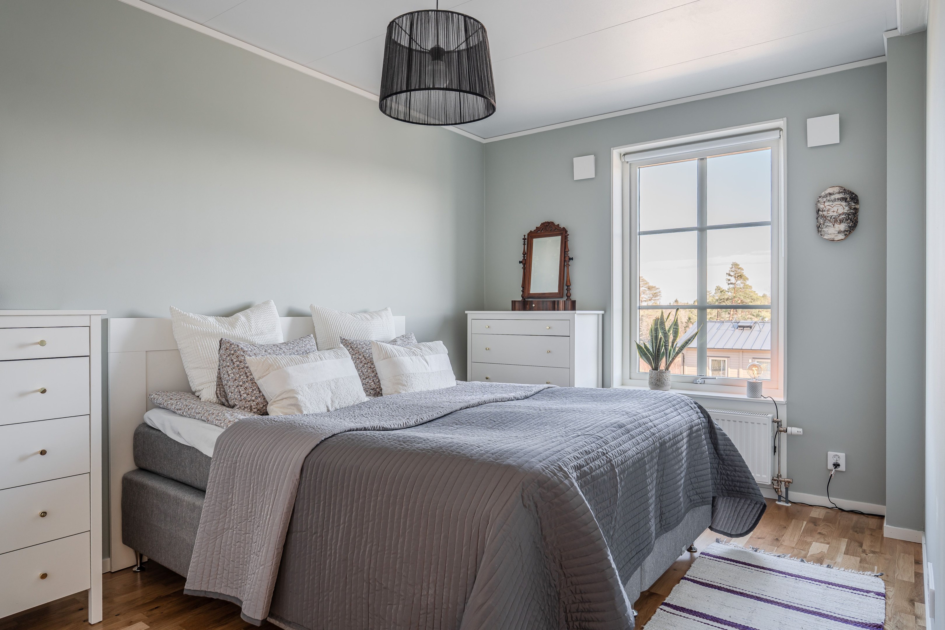 Bostadsbild från Poppelbladsvägen 13A, Till salu i Skölsta, Uppsala
