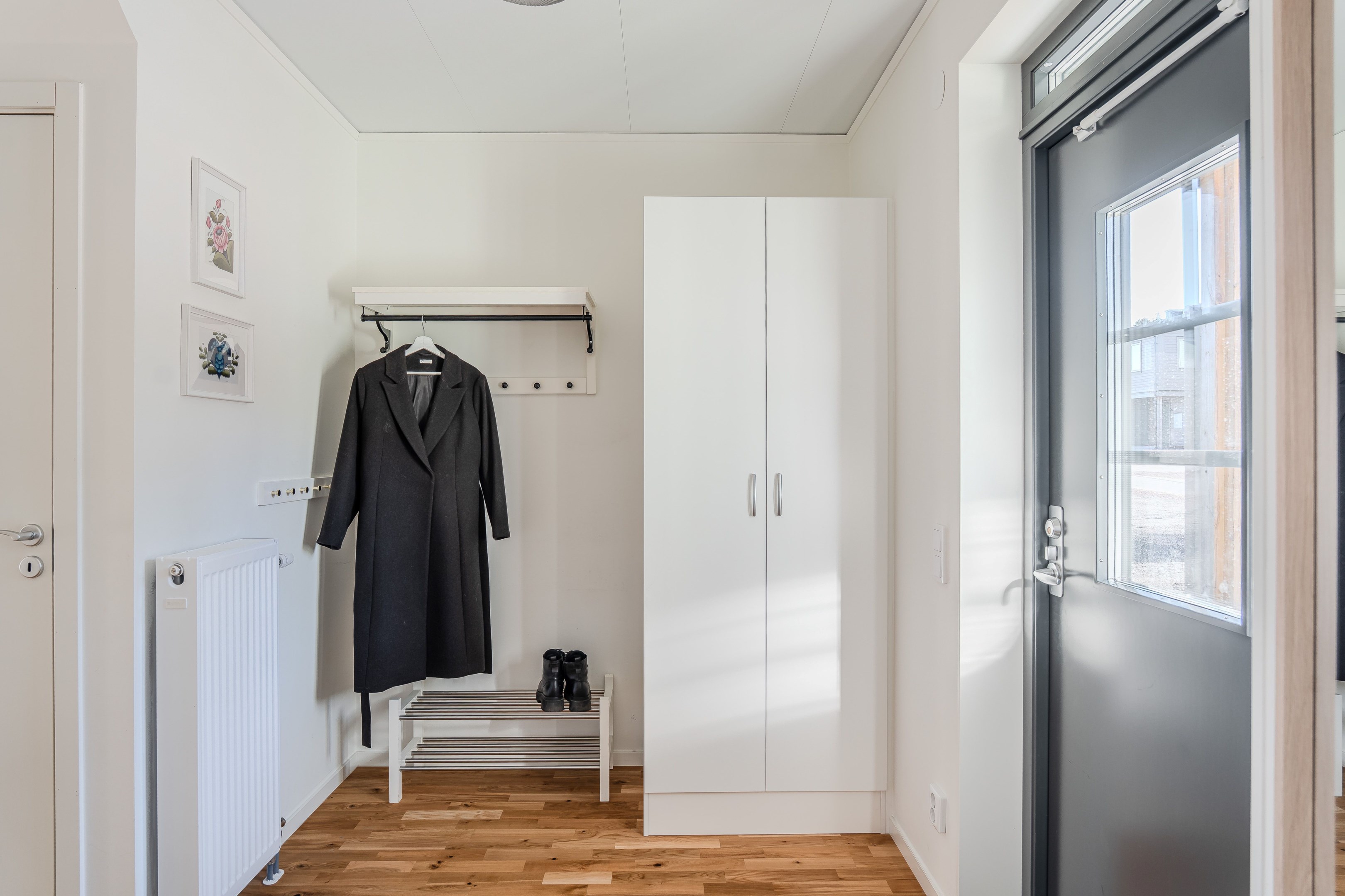Bostadsbild från Poppelbladsvägen 13A, Till salu i Skölsta, Uppsala