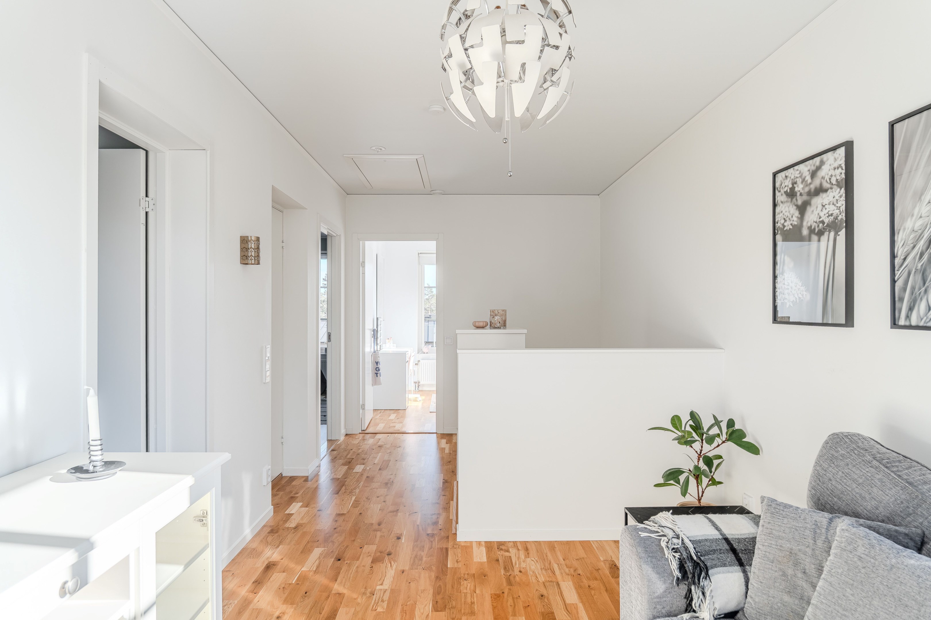 Bostadsbild från Poppelbladsvägen 13A, Till salu i Skölsta, Uppsala