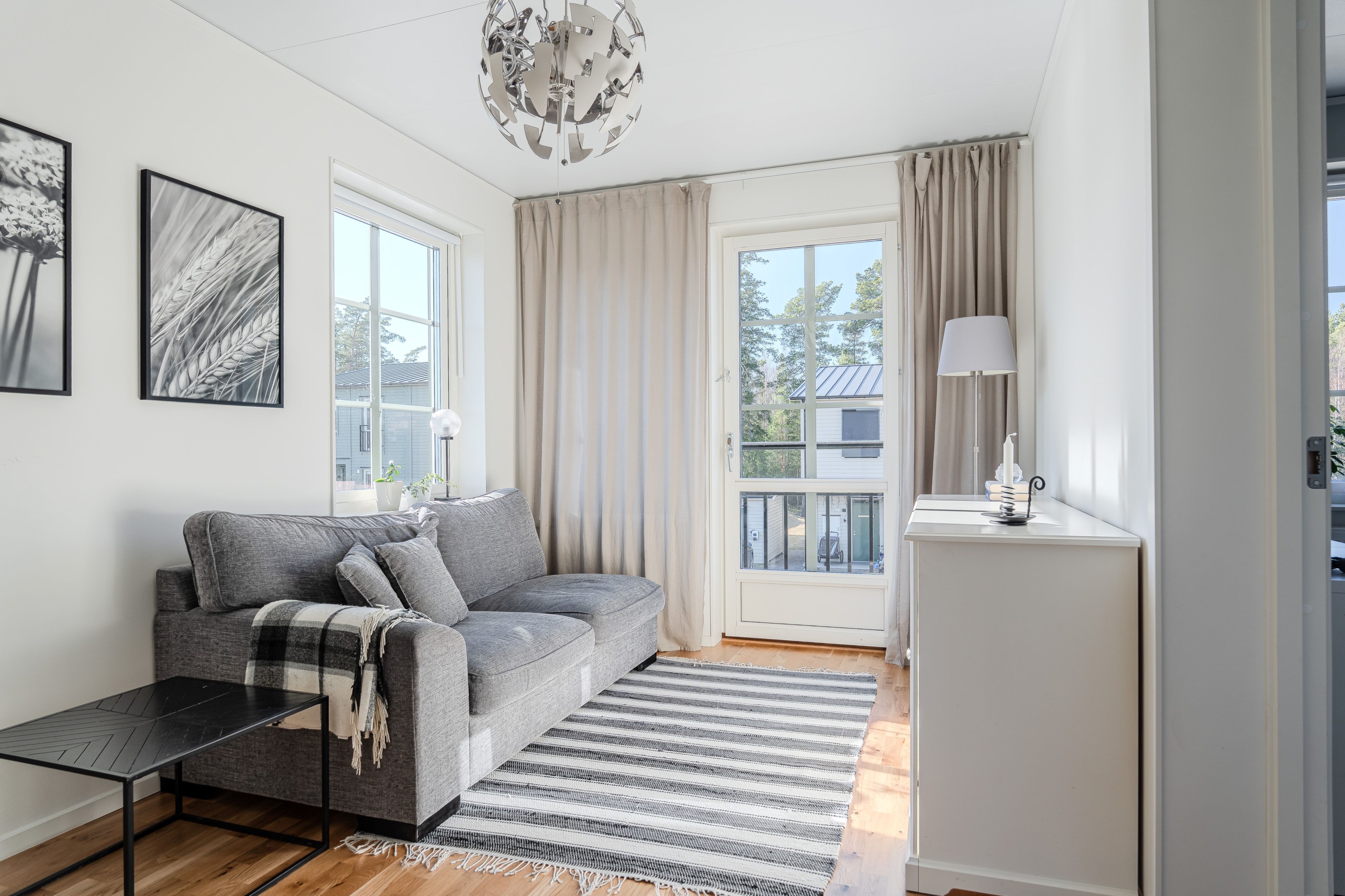 Bostadsbild från Poppelbladsvägen 13A, Till salu i Skölsta, Uppsala