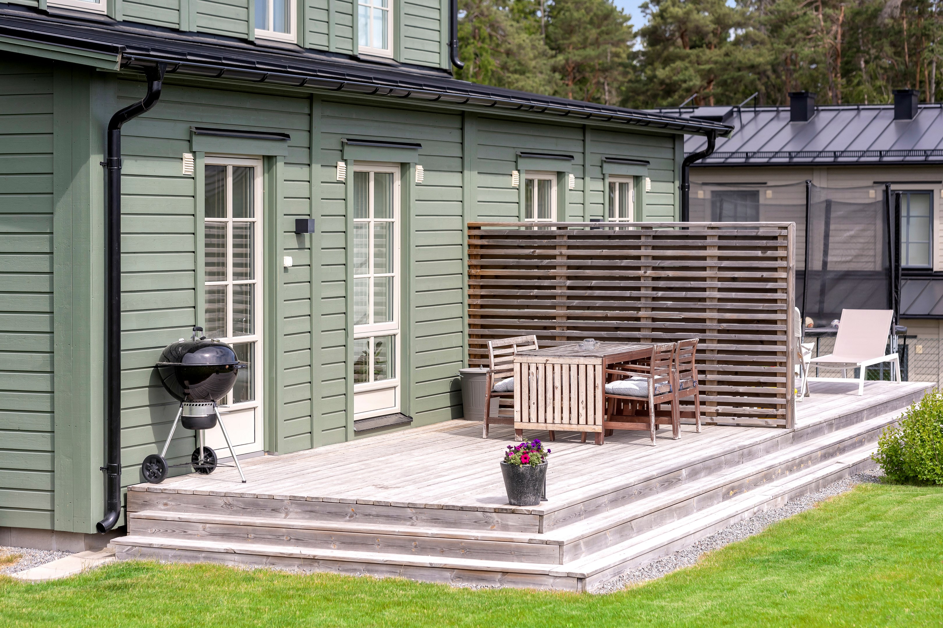 Bostadsbild från Poppelbladsvägen 13A, Till salu i Skölsta, Uppsala
