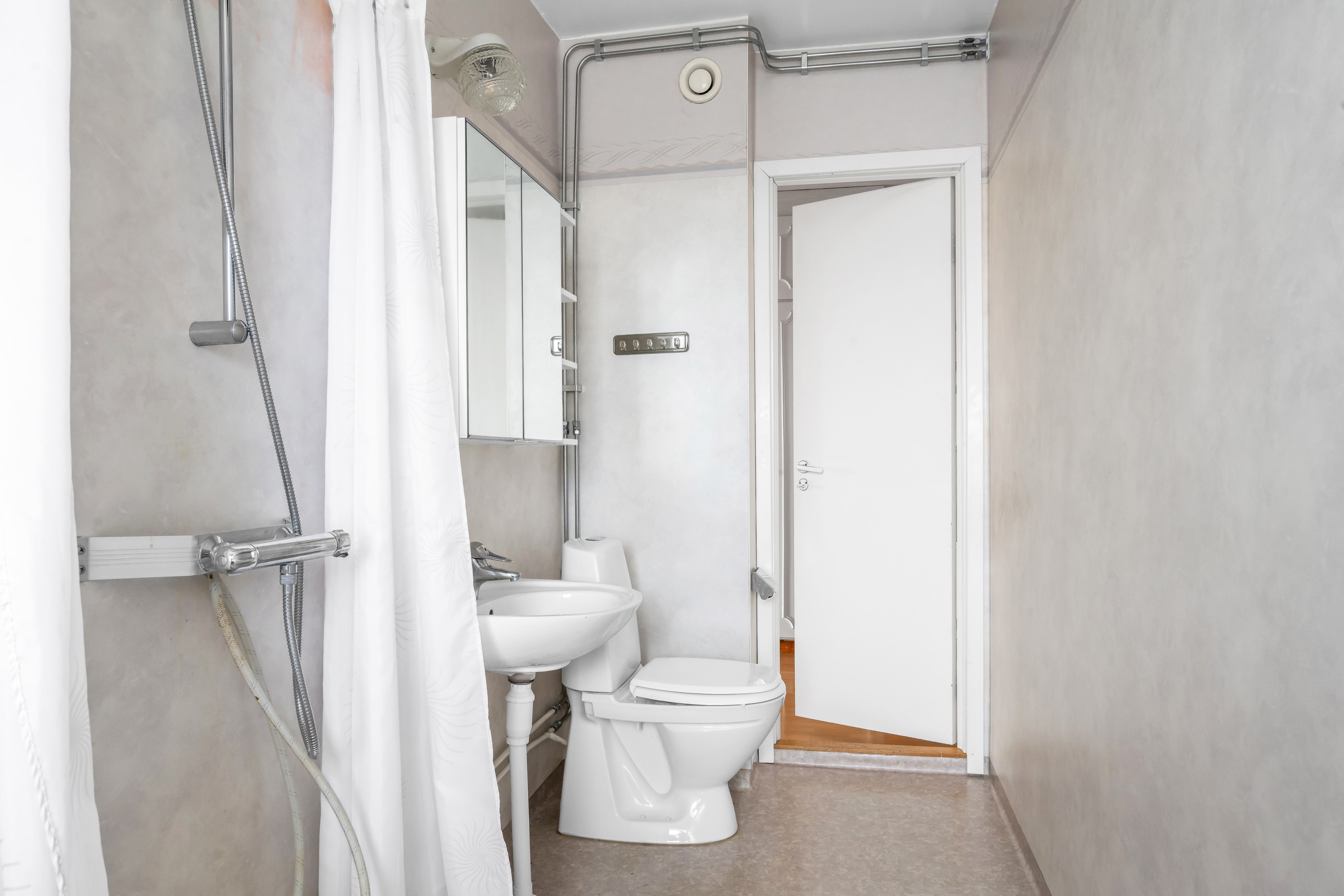 Bostadsbild från Fyrislundsgatan 46, Såld i Årsta, Uppsala