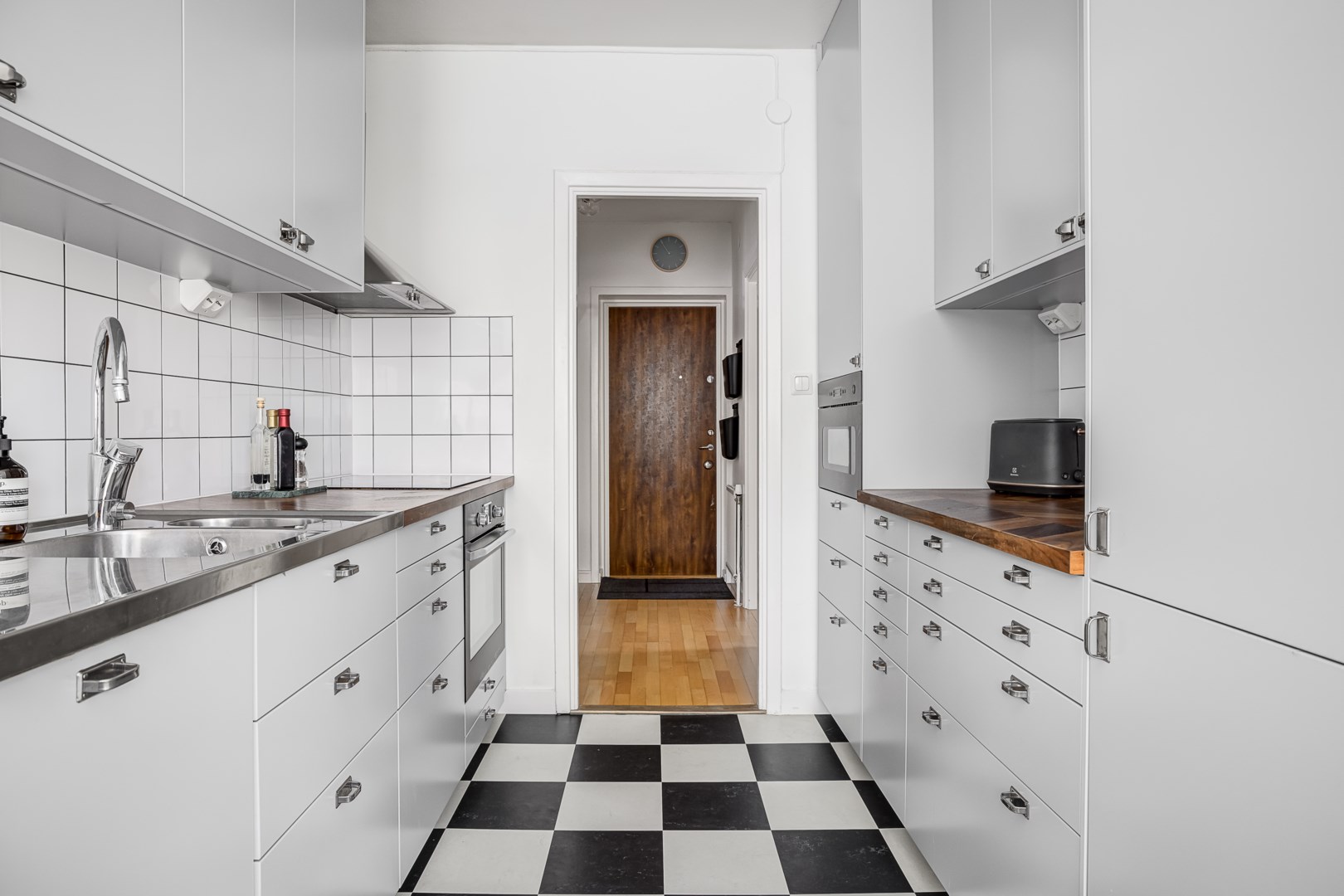 Bostadsbild från Karlsrogatan 87 B, Såld i Sommarro, Uppsala