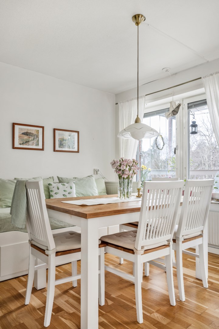 Bostadsbild från Hugo alfvéns väg 4, Snart till salu i Valsätra, Uppsala