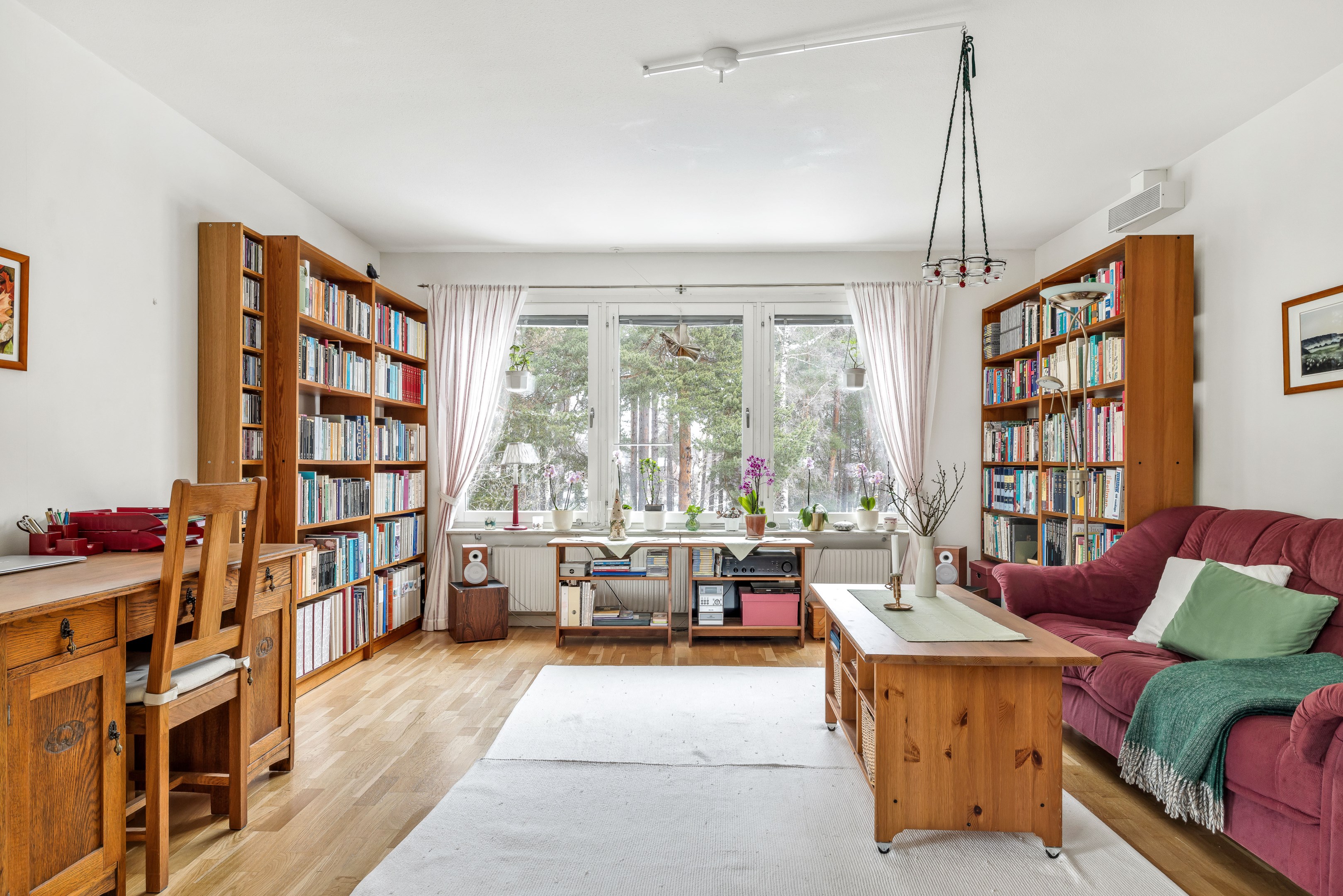 Bostadsbild från Hugo alfvéns väg 4, Snart till salu i Valsätra, Uppsala