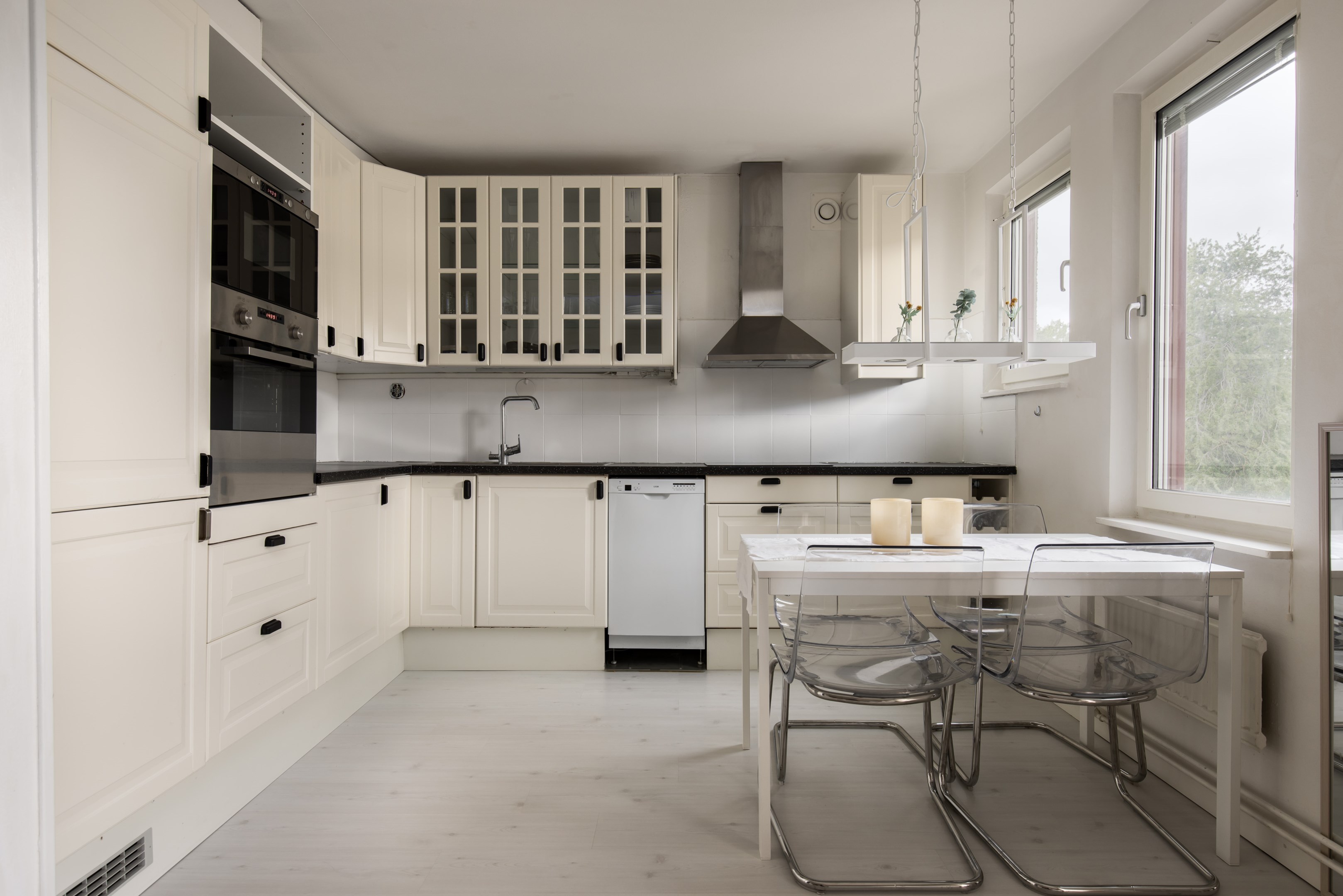 Bostadsbild från Skarpövägen 37, Såld i Västra Orminge, Nacka