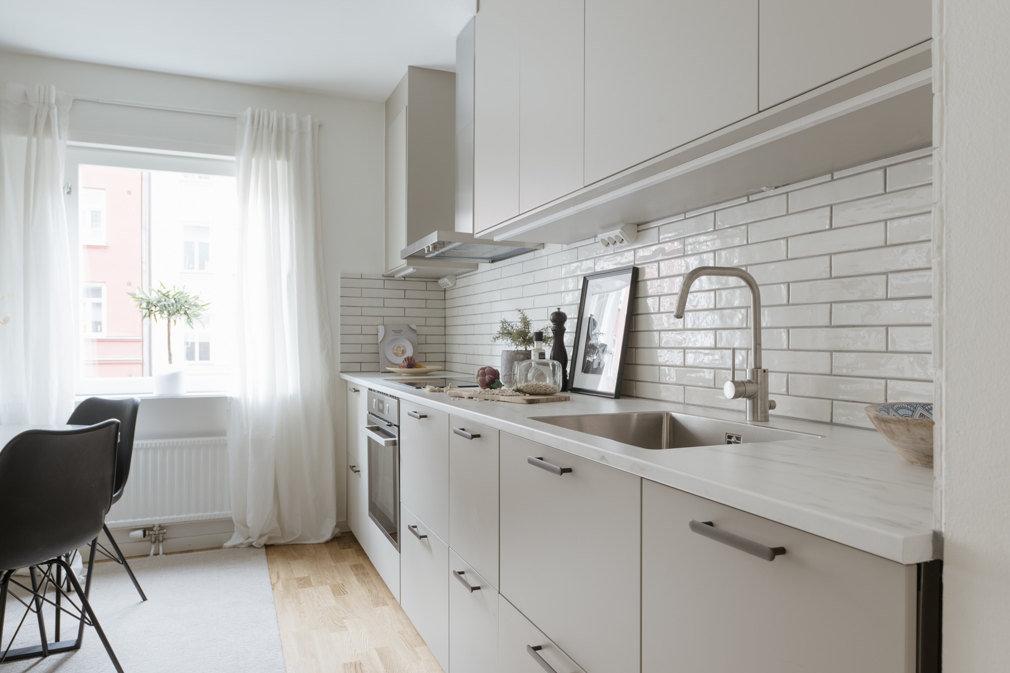 Bostadsbild från Roslagsgatan 24, 2tr, Såld i Vasastan - Sibirien, Stockholm