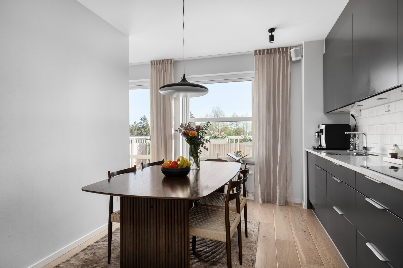 Bostadsbild från Tollare Ängsväg 26, 4/4tr, Såld i Tollare, Nacka