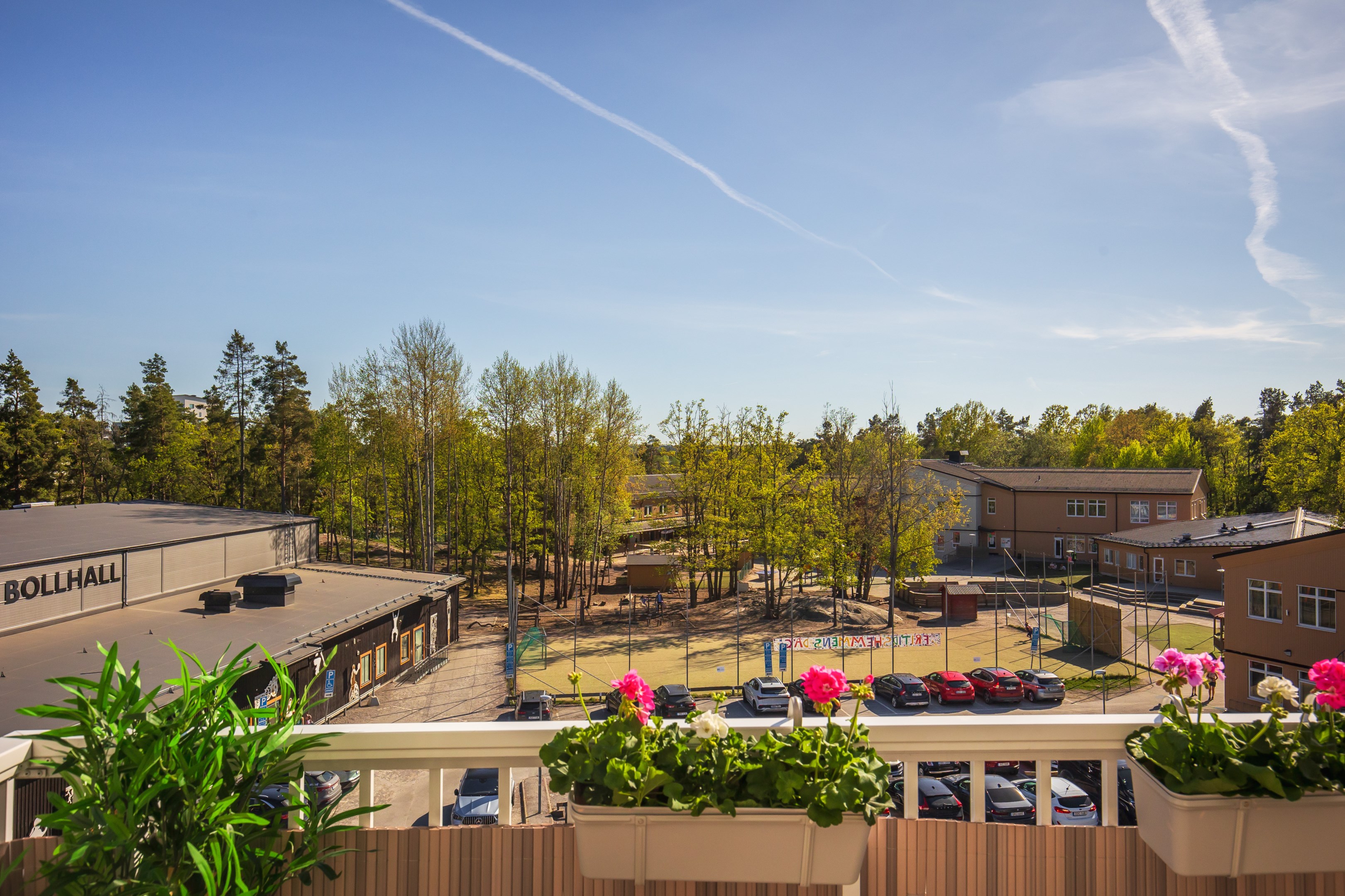 Bostadsbild från Tollare Ängsväg 26, 4/4tr, Såld i Tollare, Nacka