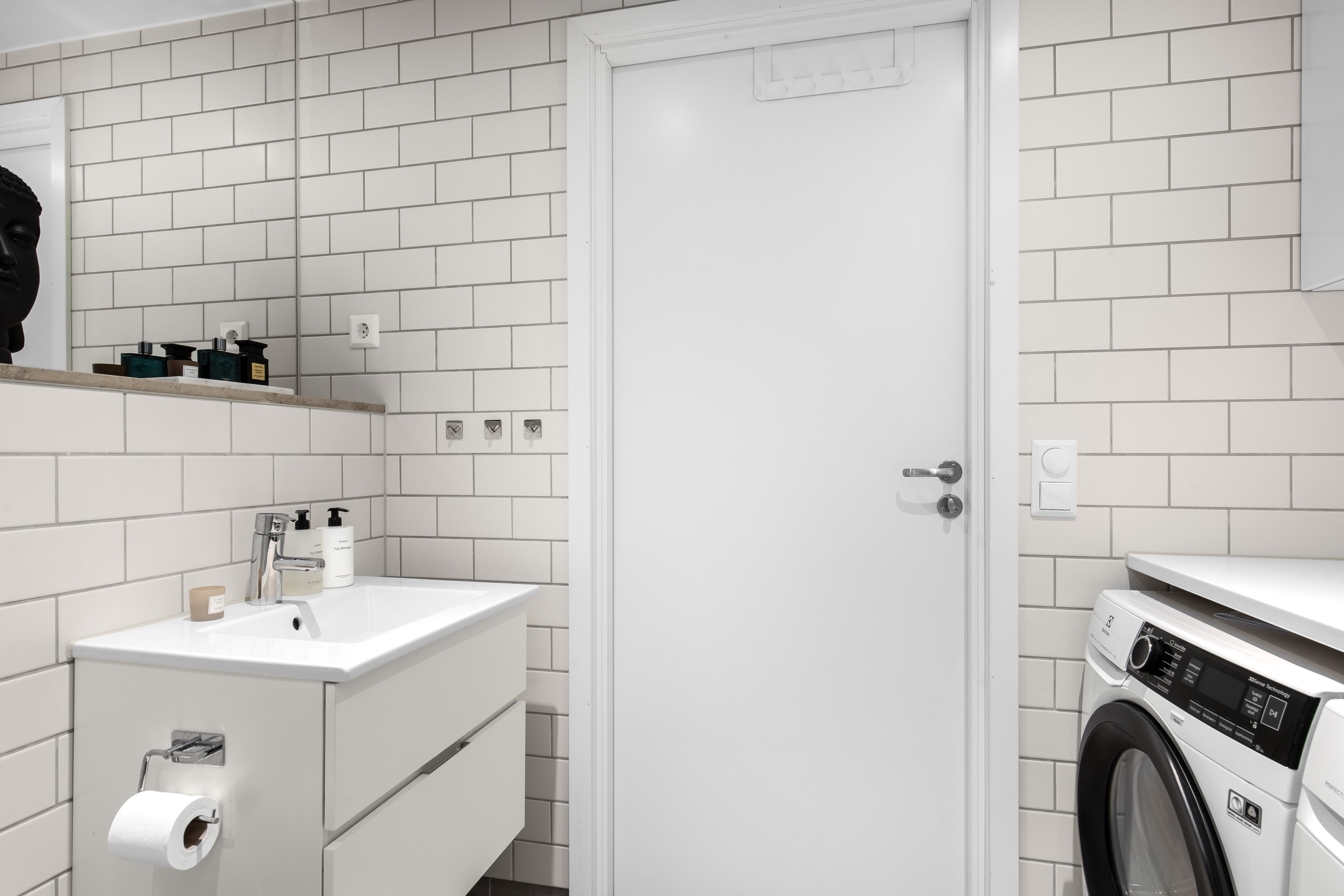 Bostadsbild från Tollare Ängsväg 26, 4/4tr, Såld i Tollare, Nacka